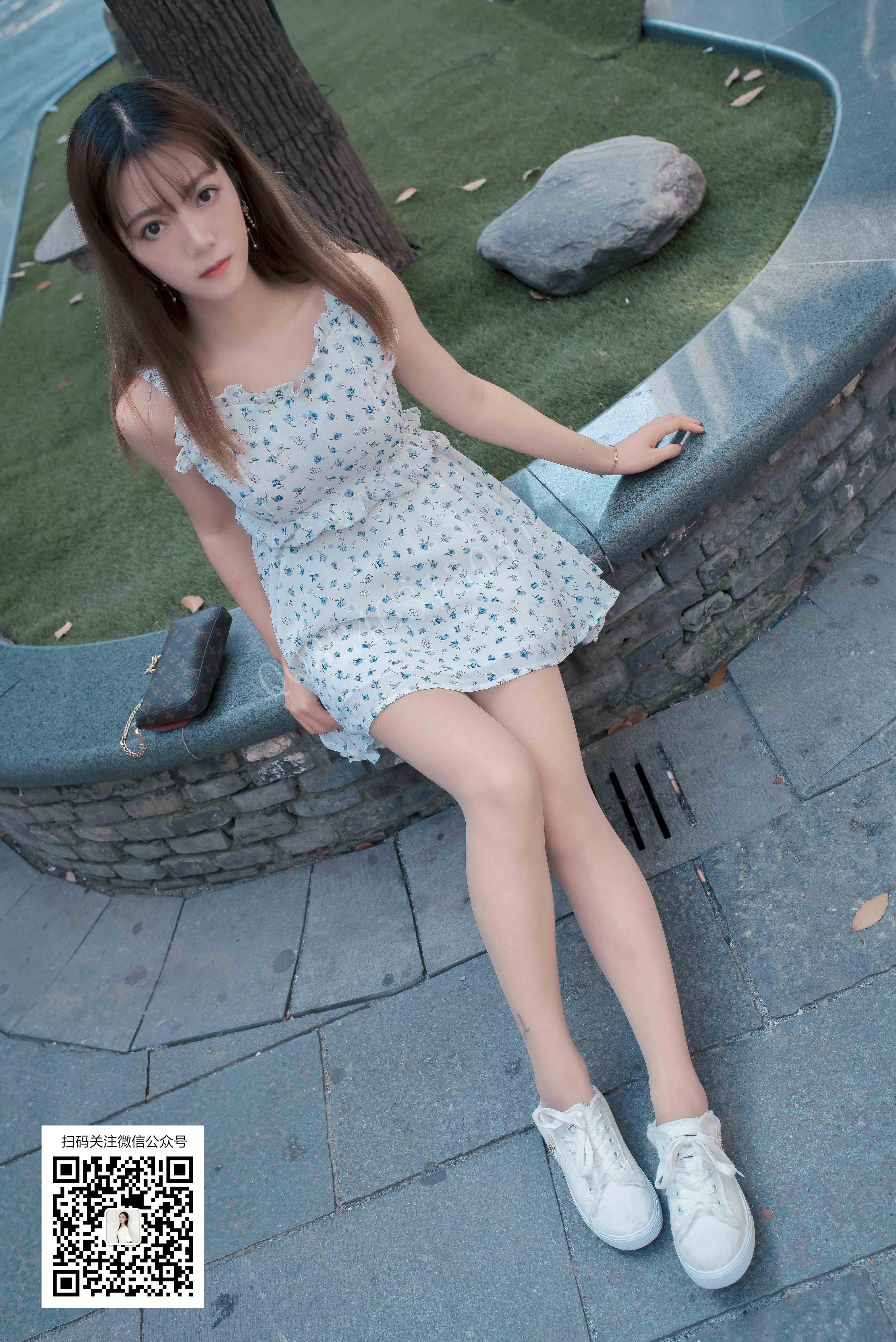 China Beauty Legs and feet 810