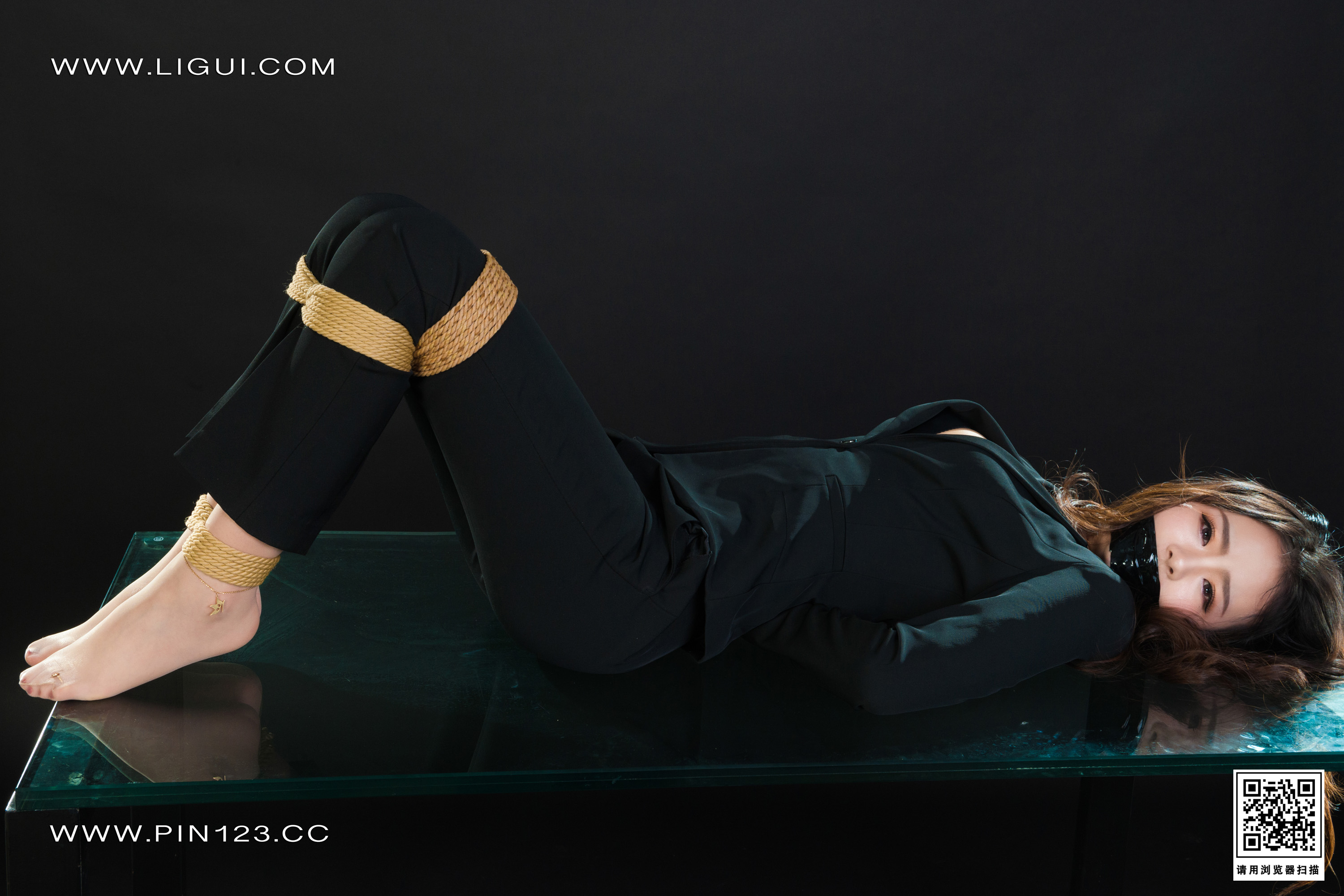 Chinese lady bondage 504