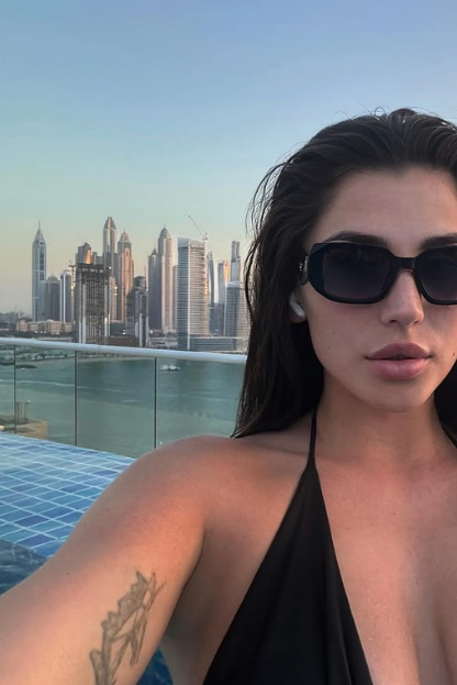 happy day of love and friendship