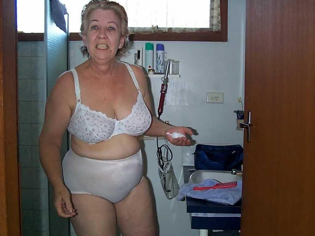 GRANNY PANTIES