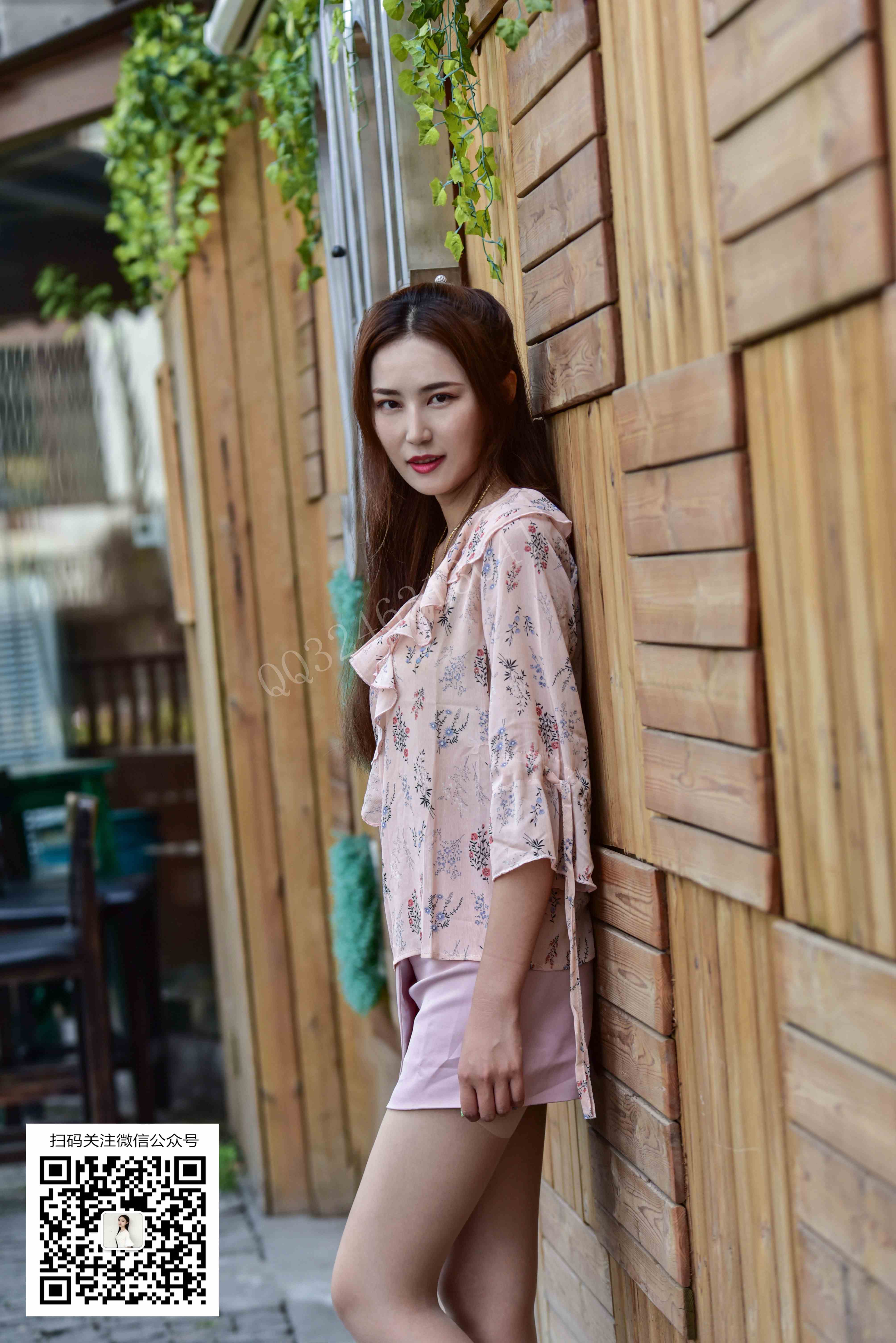 China Beauty Legs and feet 811