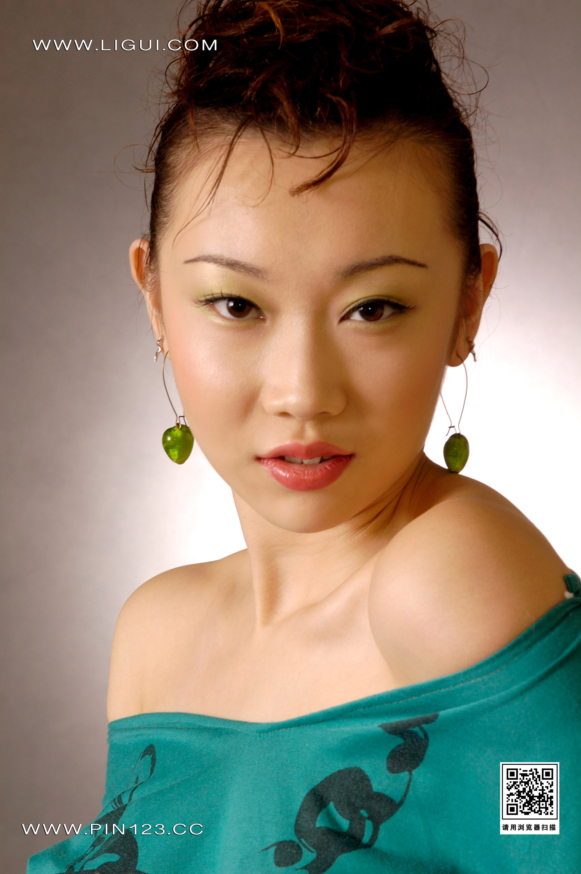 Chinese lady bondage 515