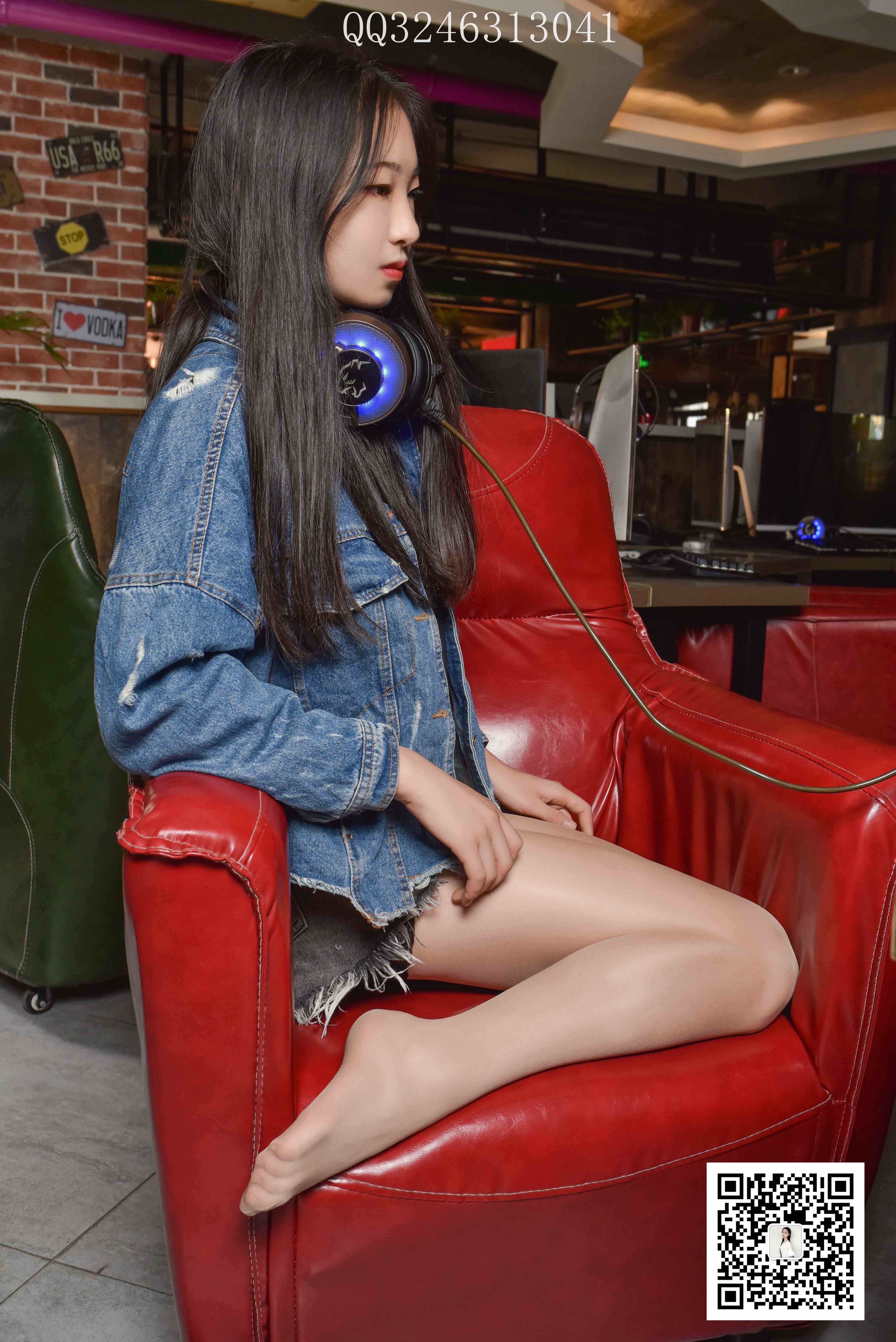 China Beauty Legs and feet 824