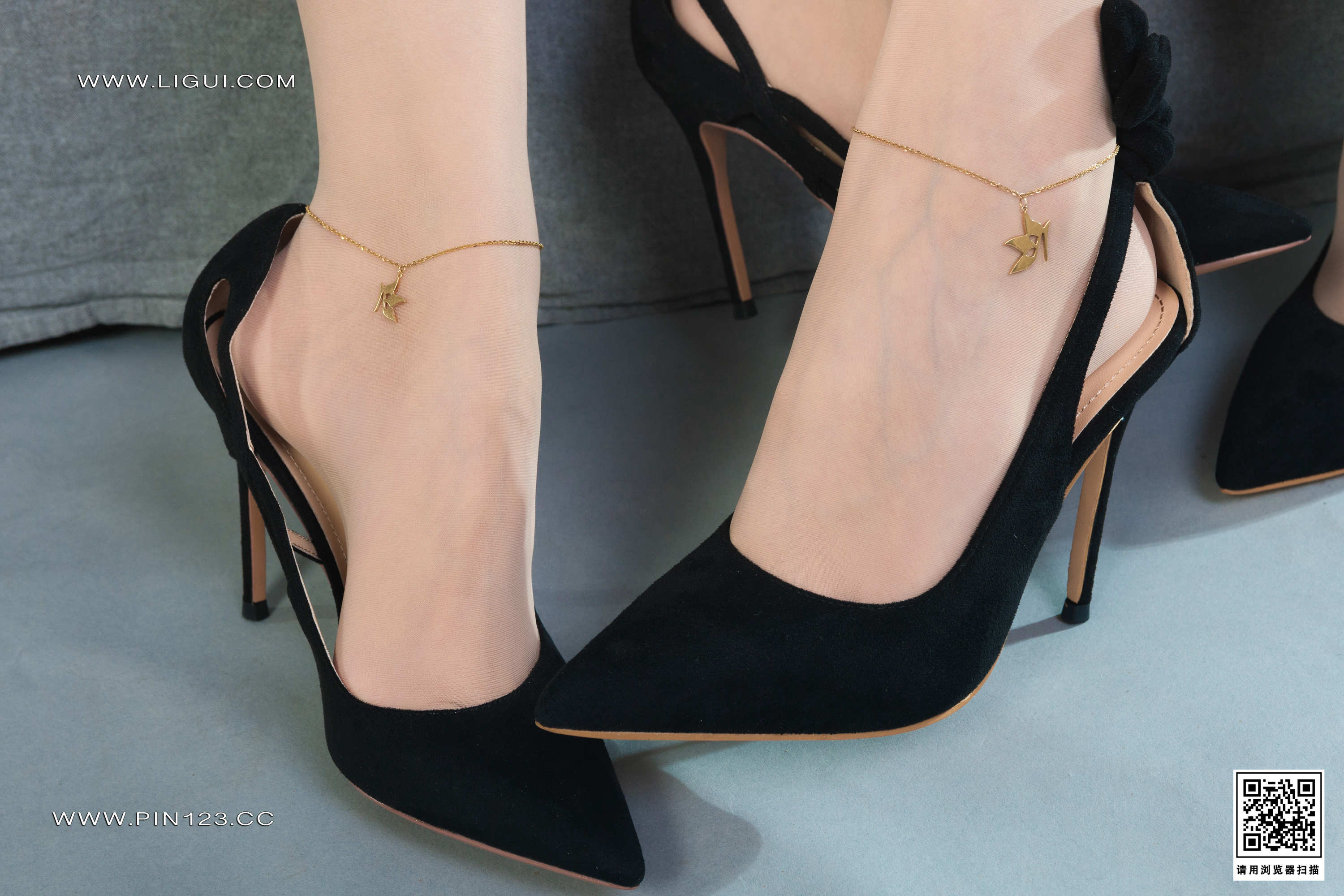 Chinese lady bondage 524