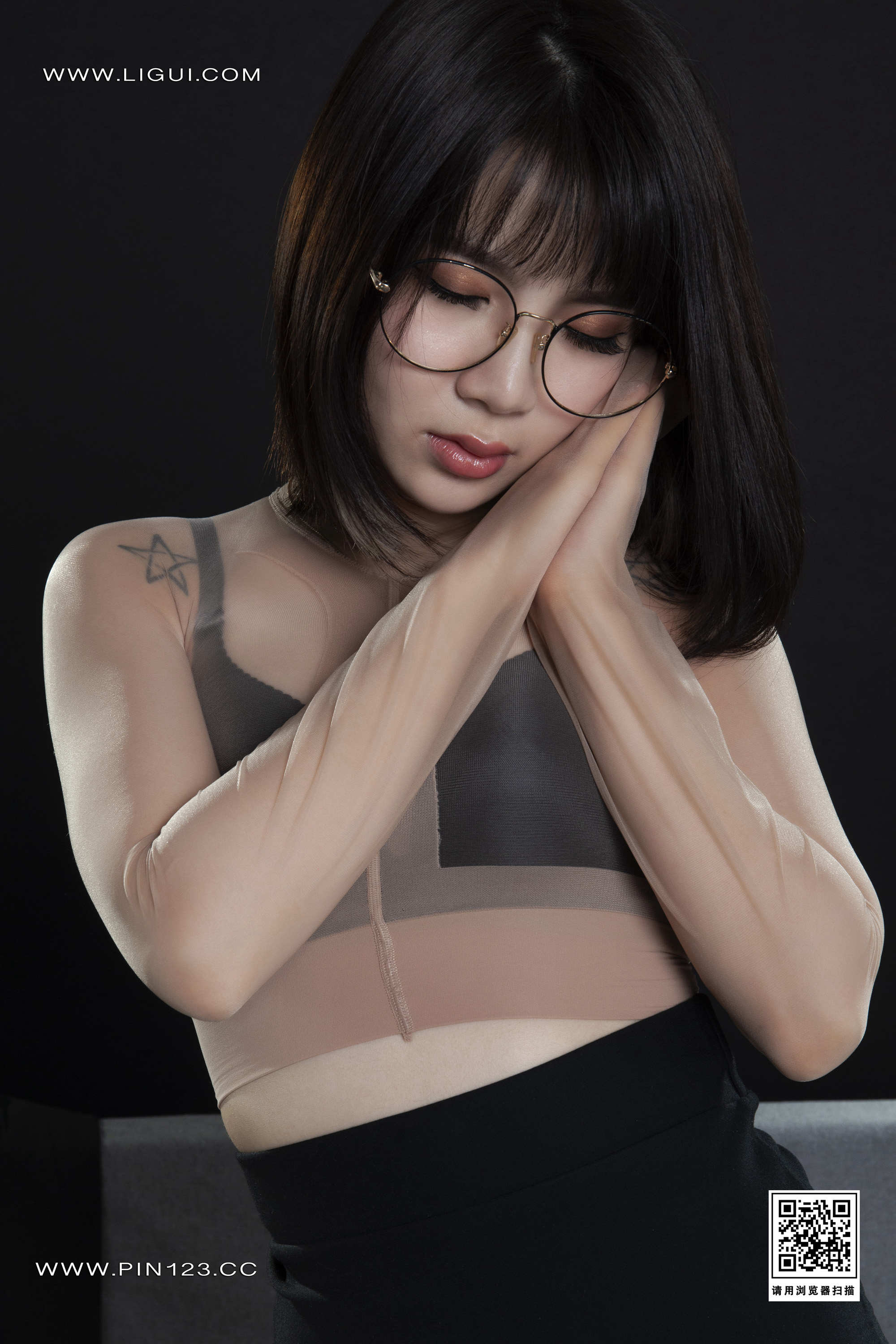 Chinese lady bondage 528