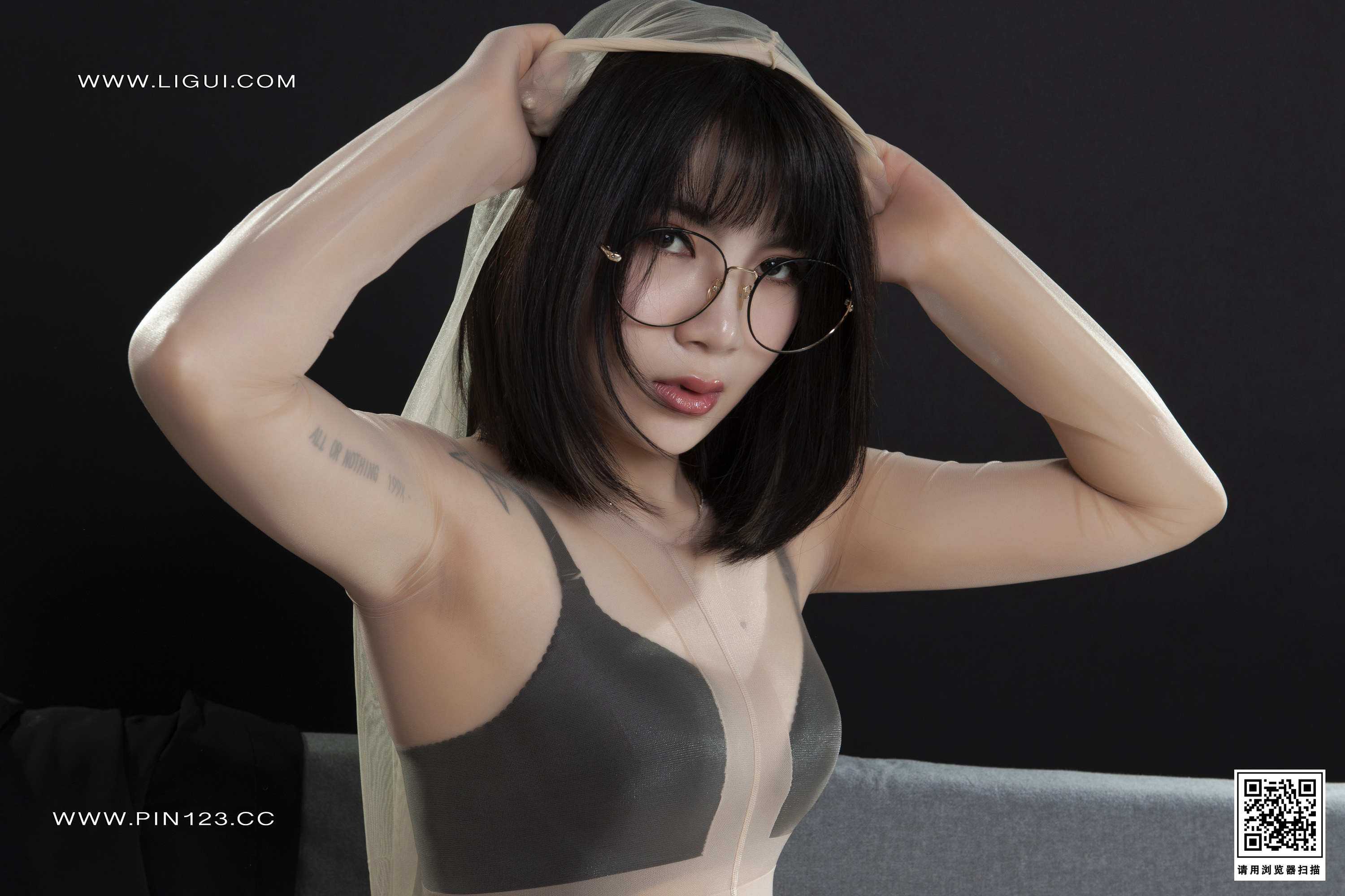 Chinese lady bondage 528