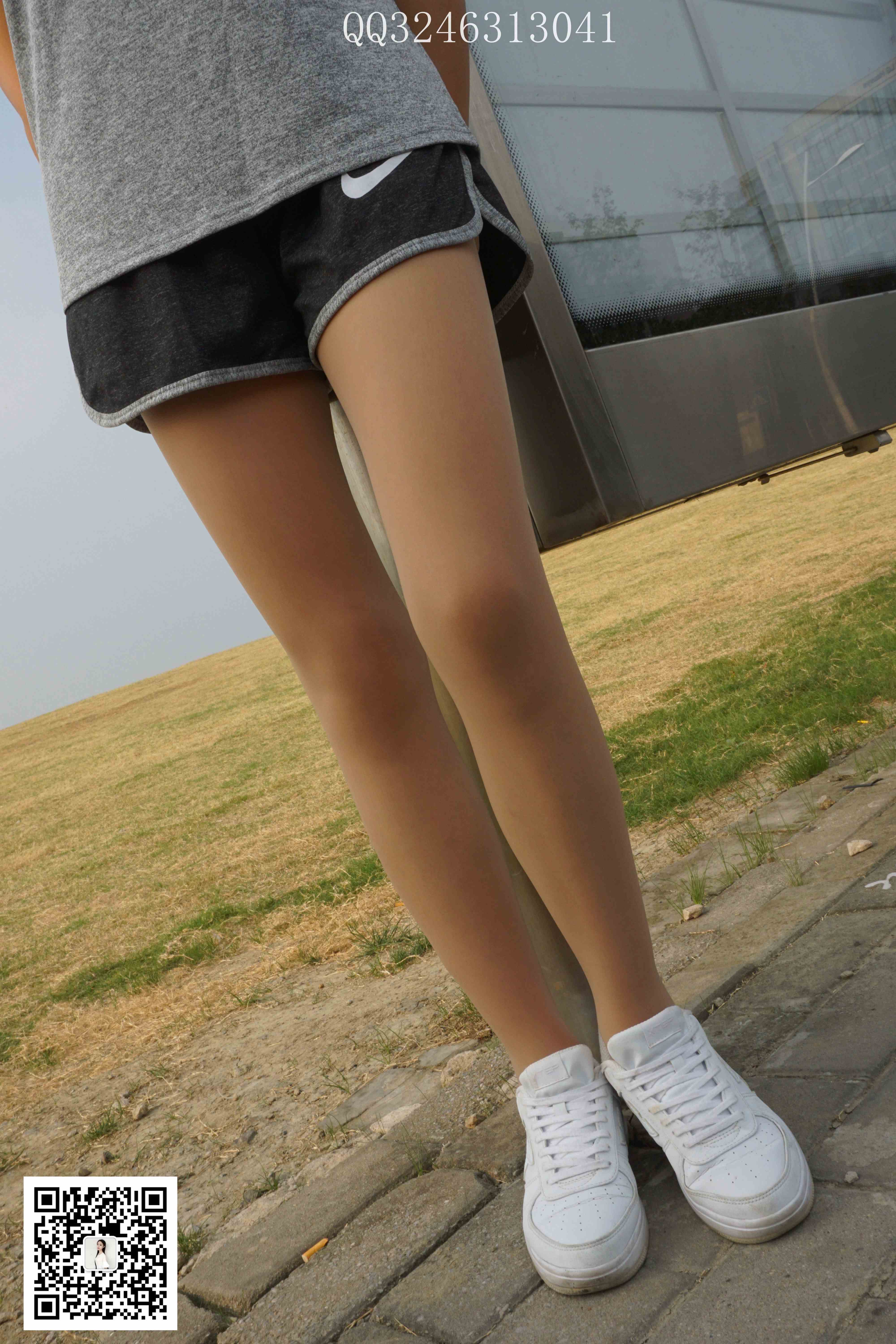 China Beauty Legs and feet 826