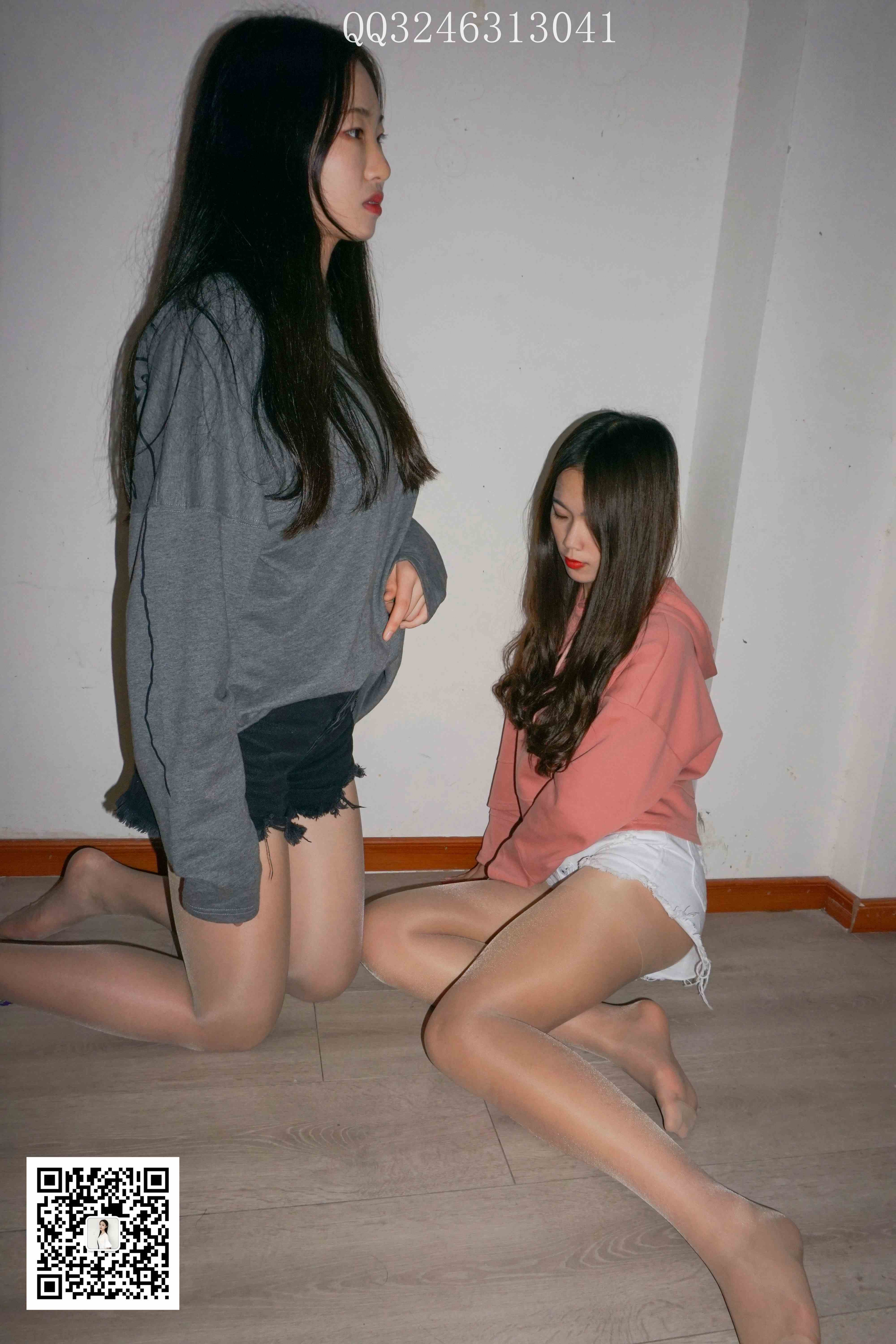 China Beauty Legs and feet 832