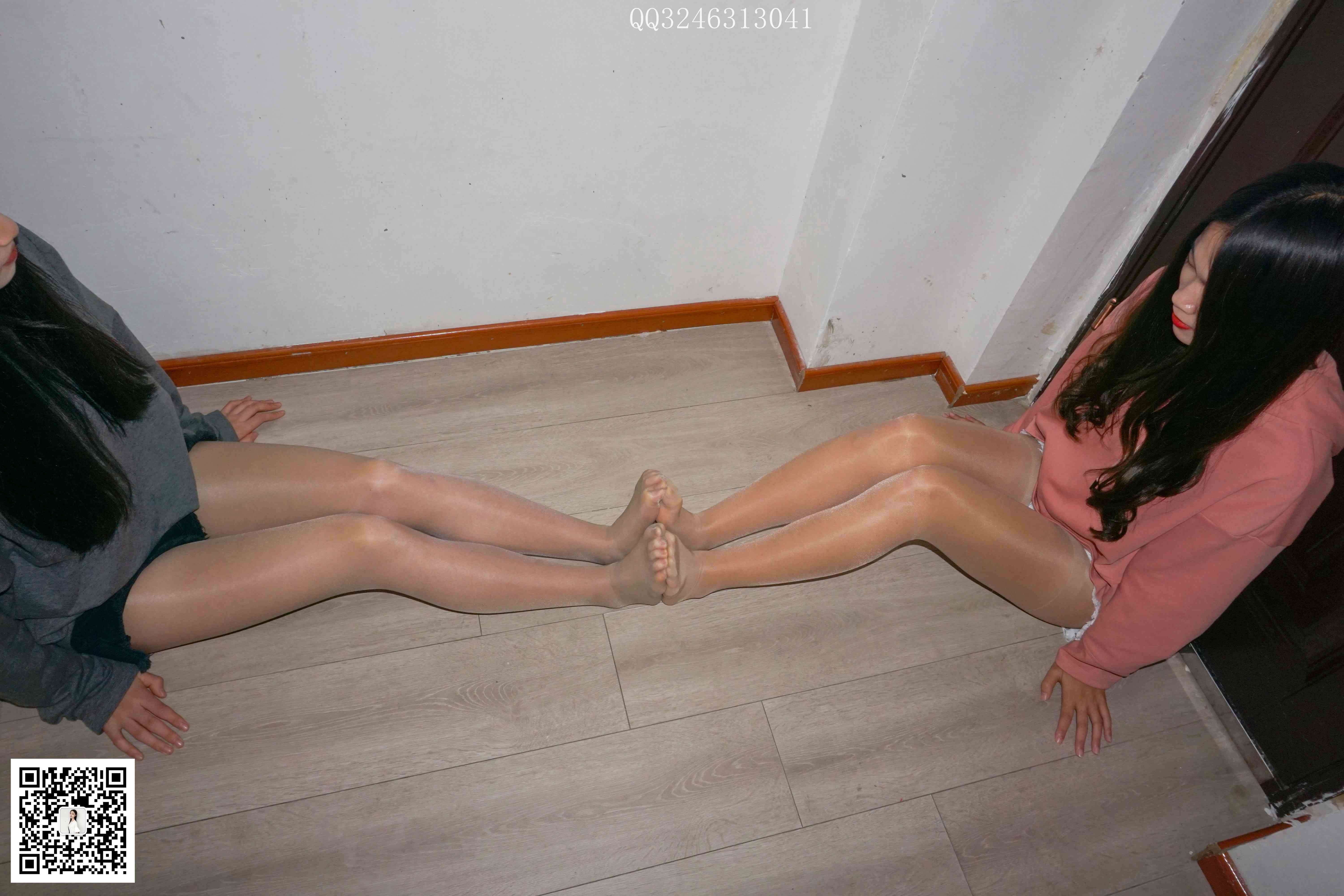 China Beauty Legs and feet 832