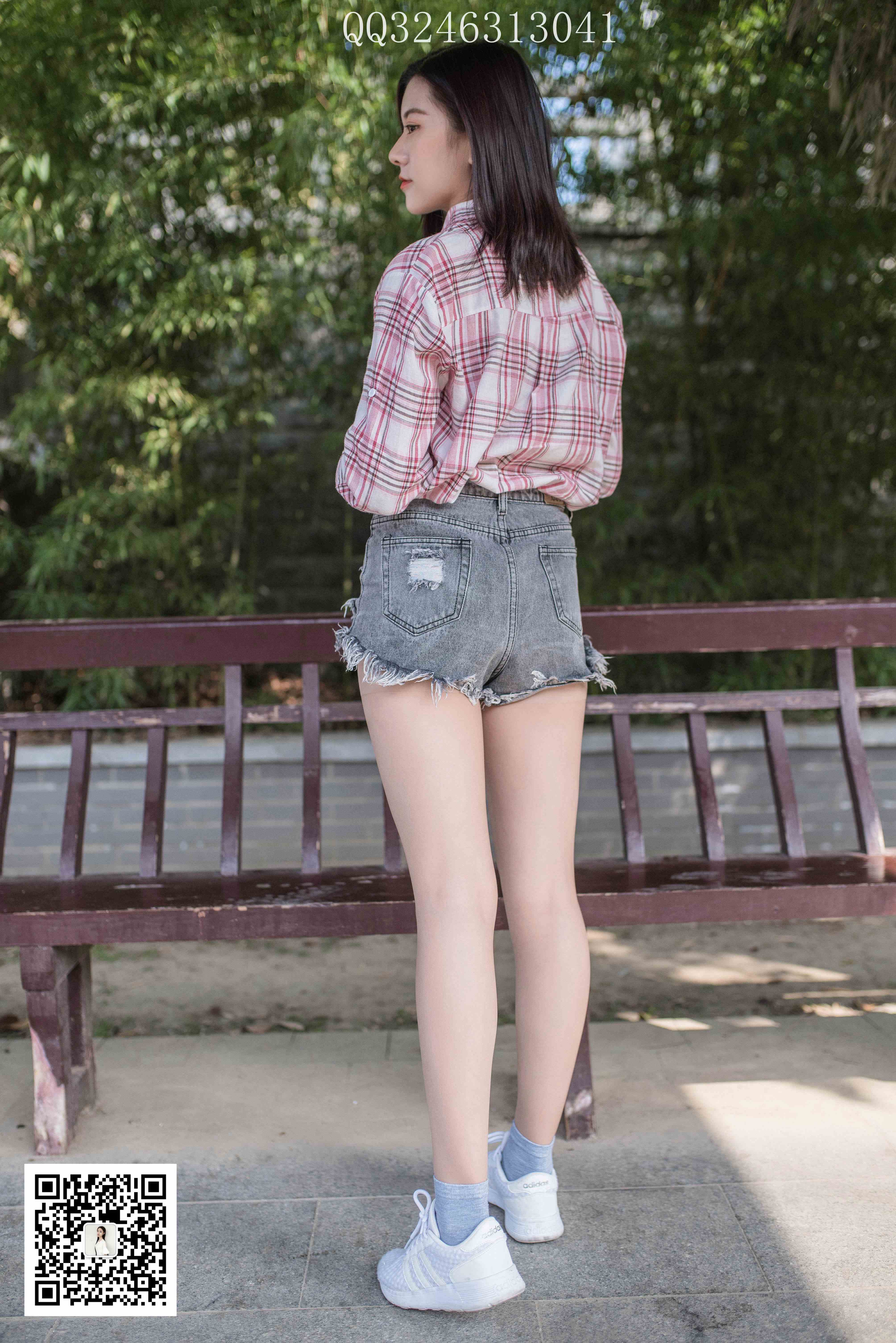 China Beauty Legs and feet 833