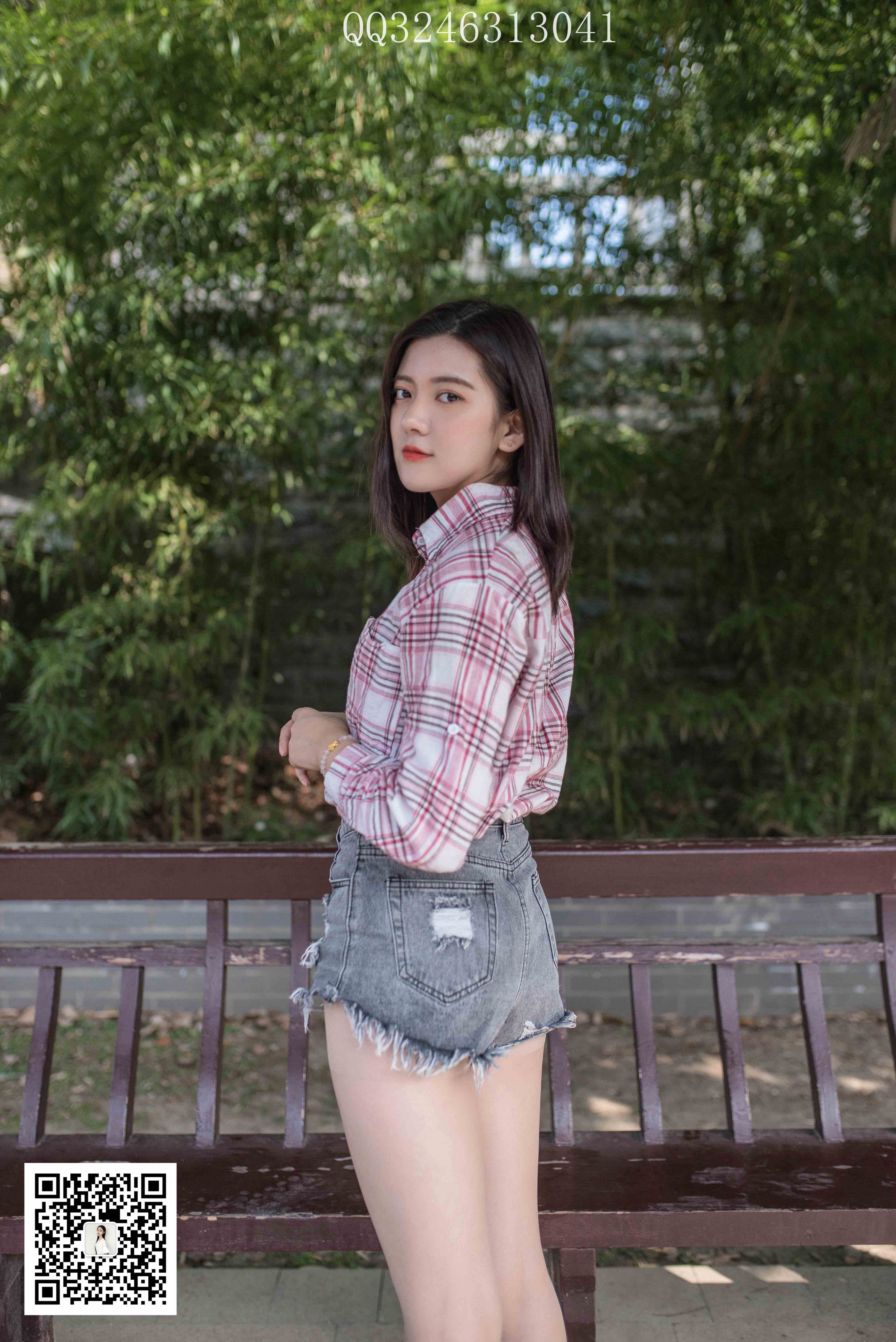 China Beauty Legs and feet 833