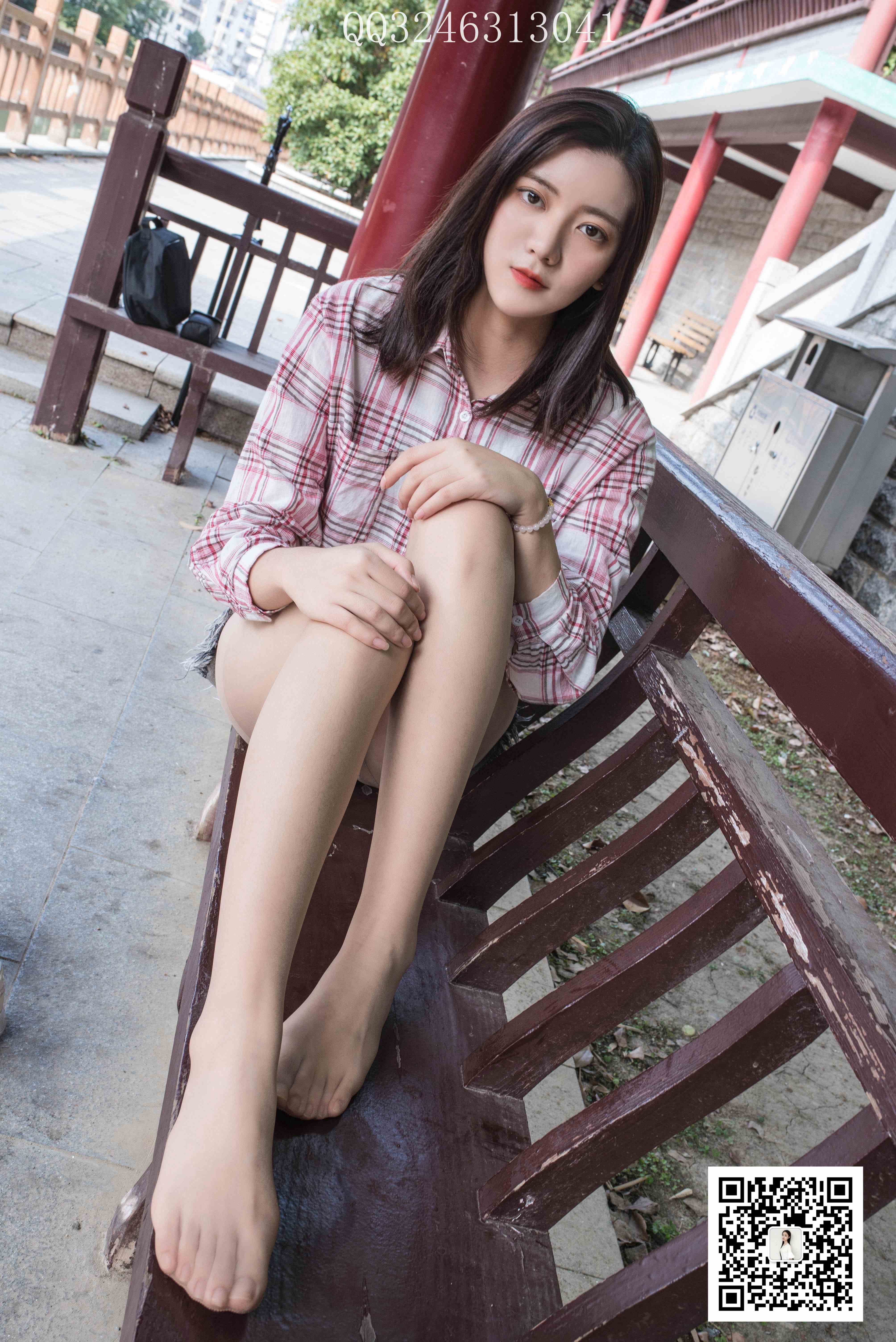 China Beauty Legs and feet 833