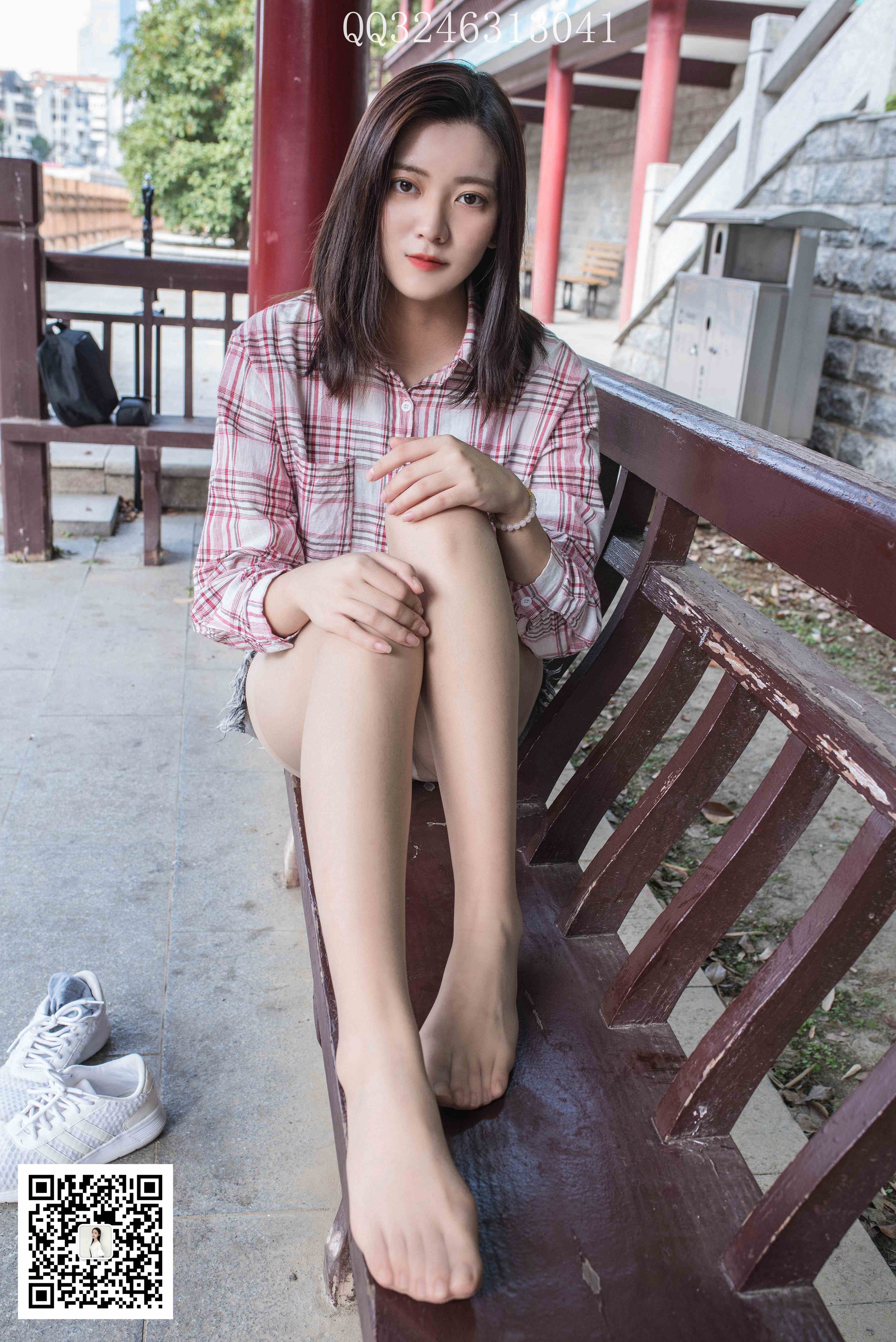 China Beauty Legs and feet 833