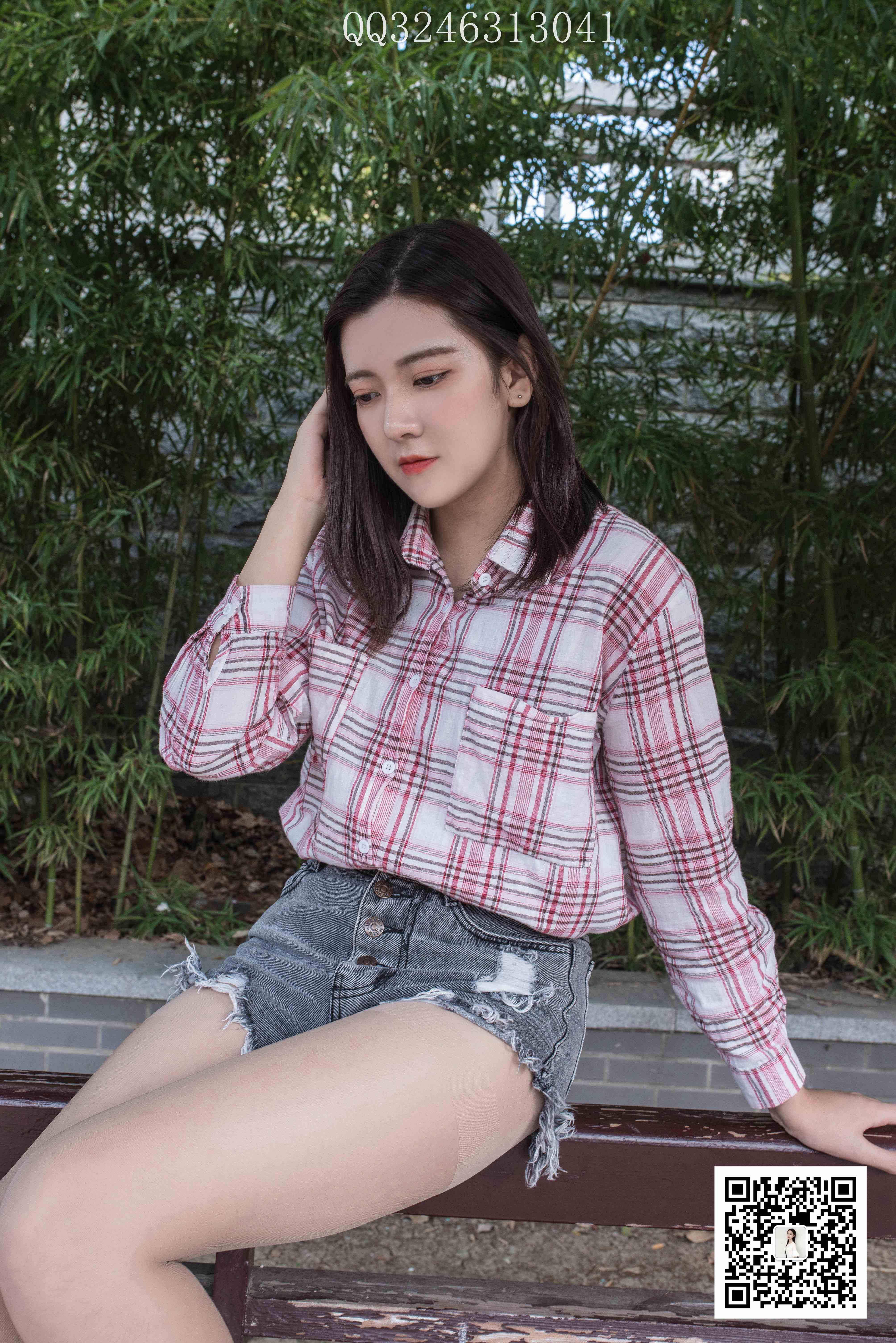 China Beauty Legs and feet 833