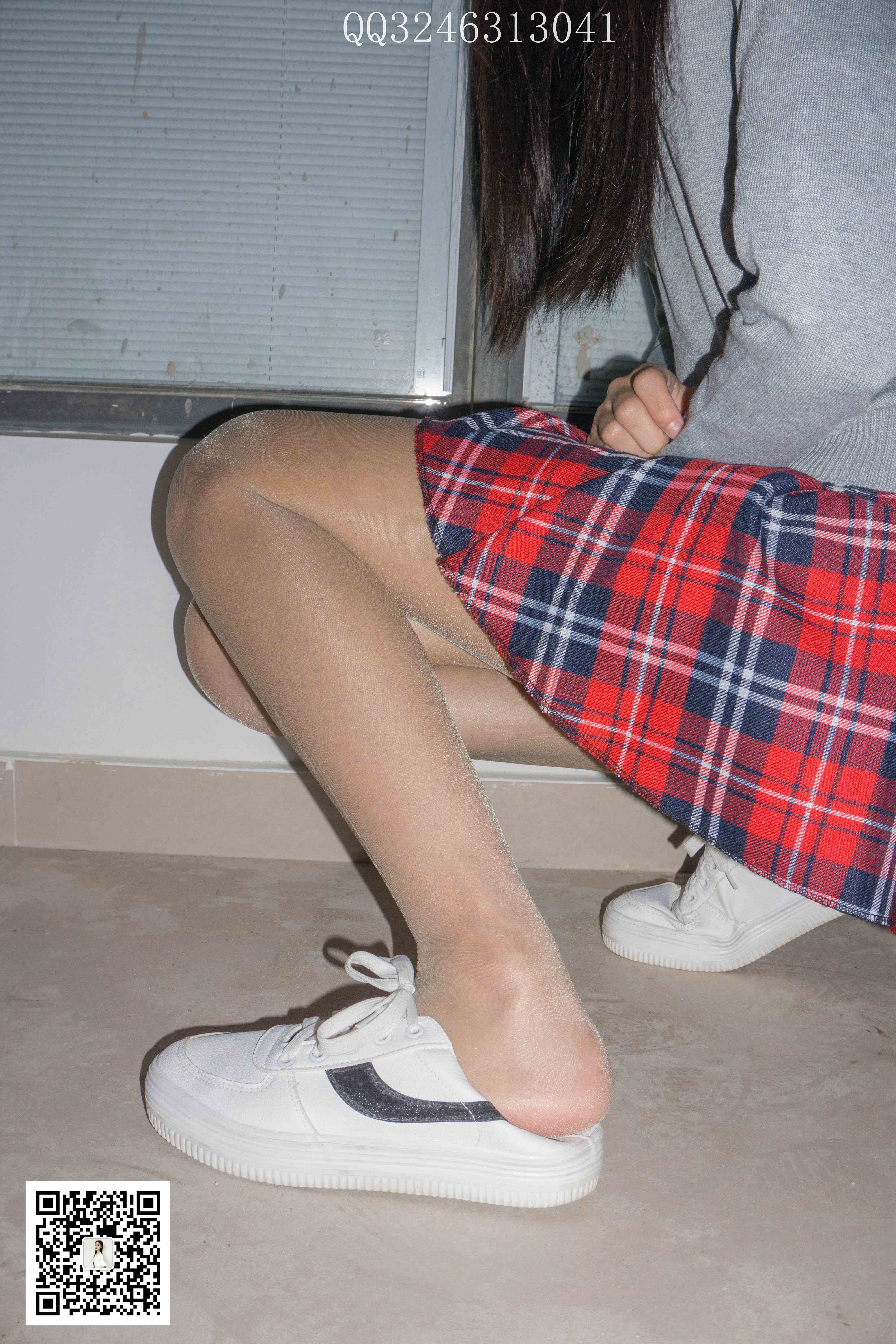 China Beauty Legs and feet 836