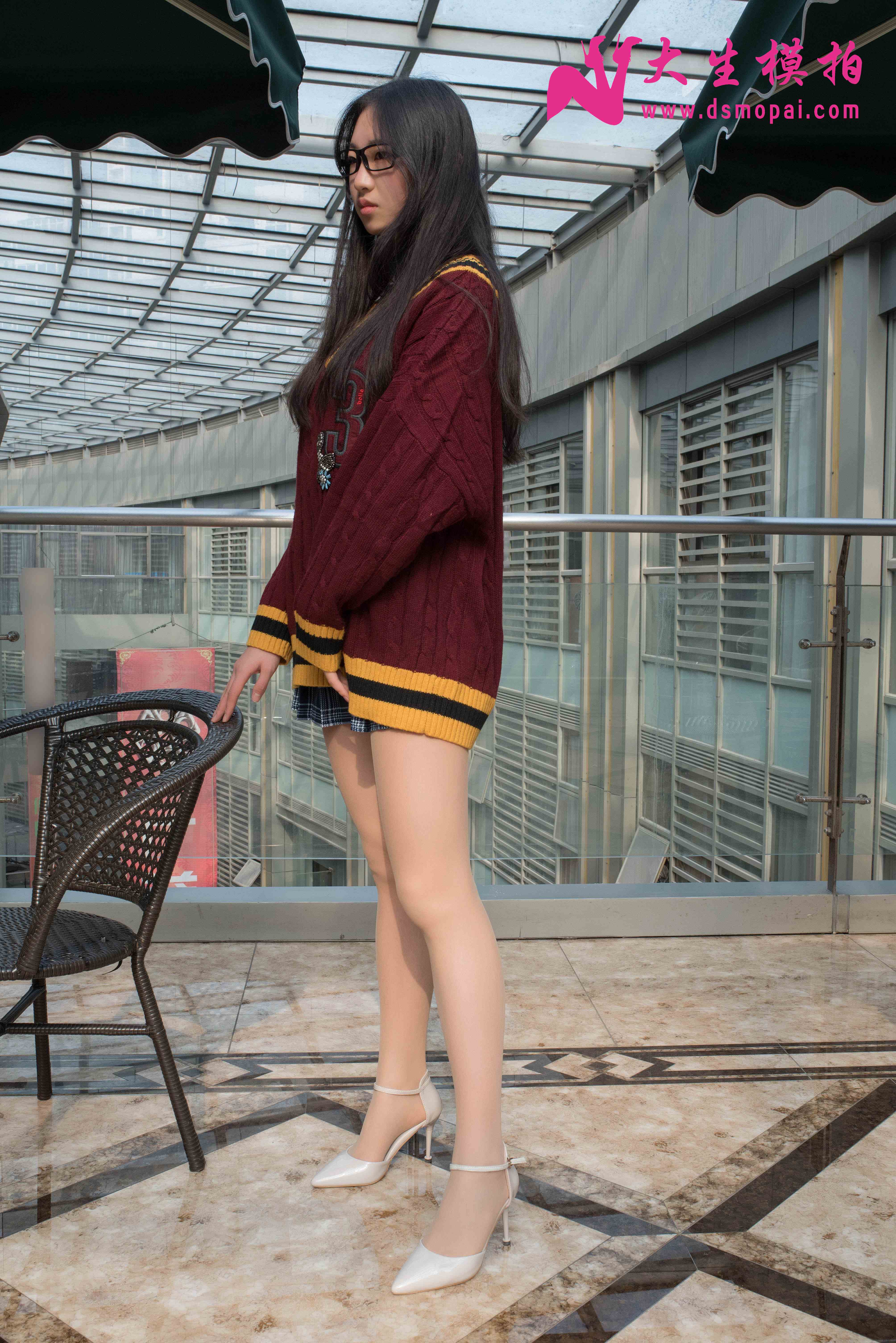 China Beauty Legs and feet 839