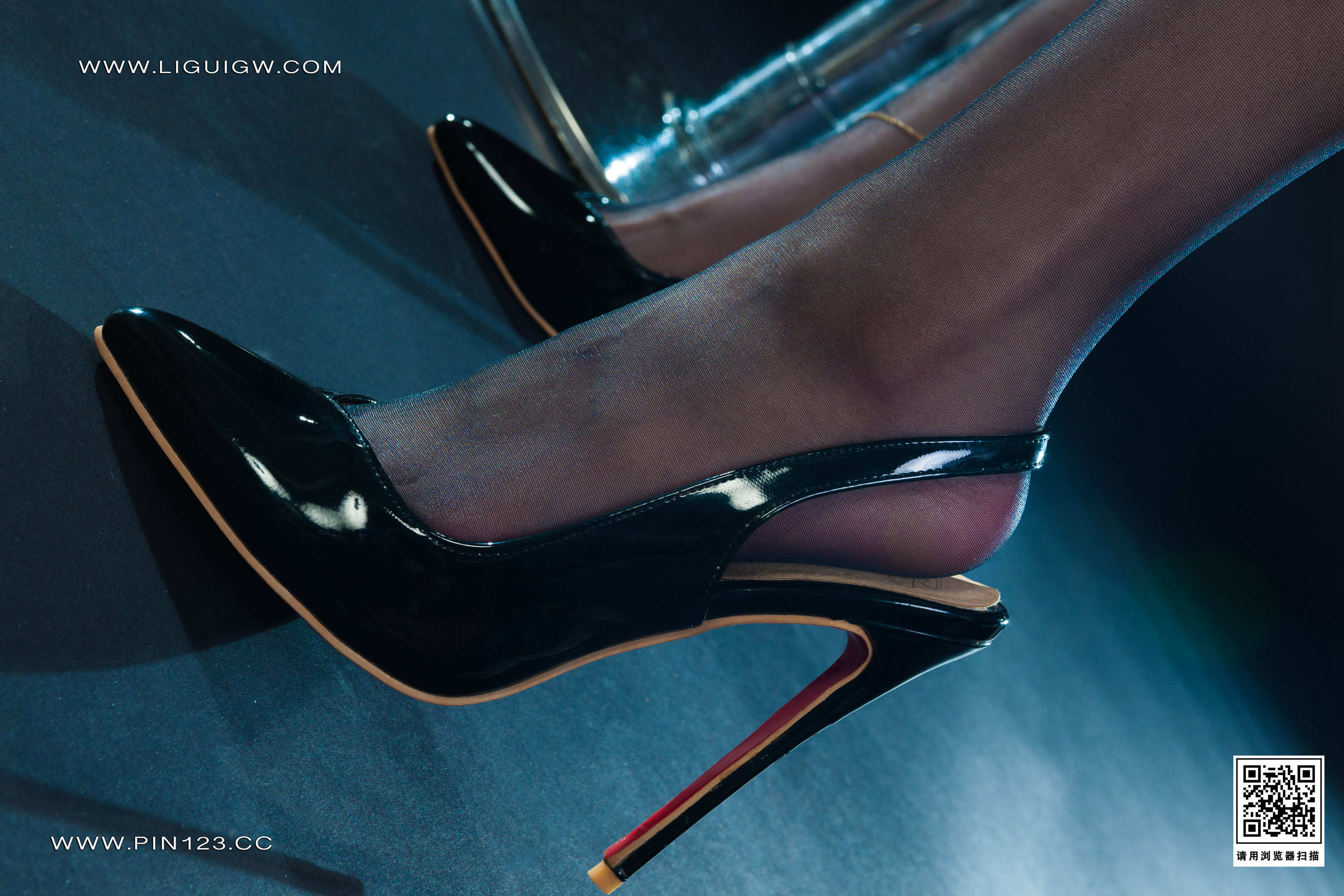 Chinese lady bondage 533