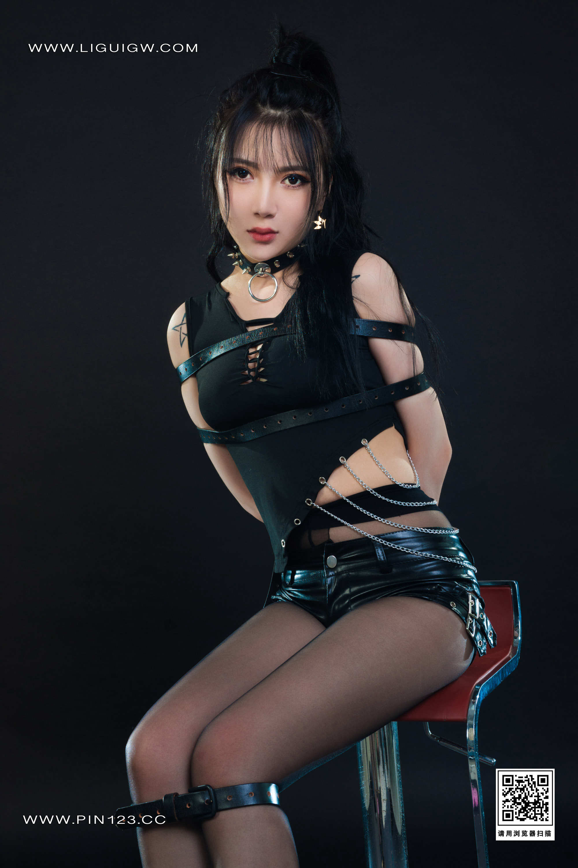 Chinese lady bondage 533