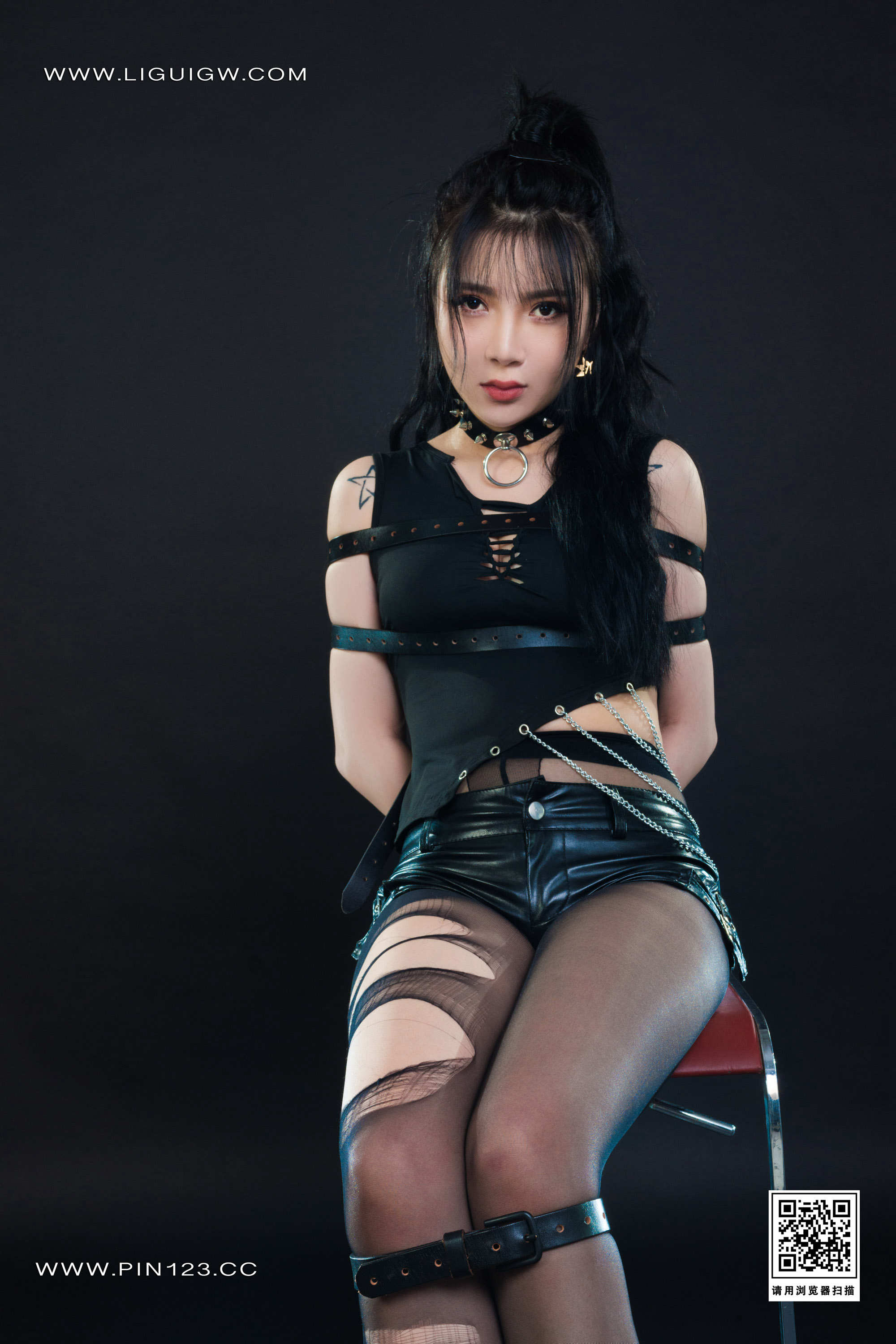 Chinese lady bondage 533