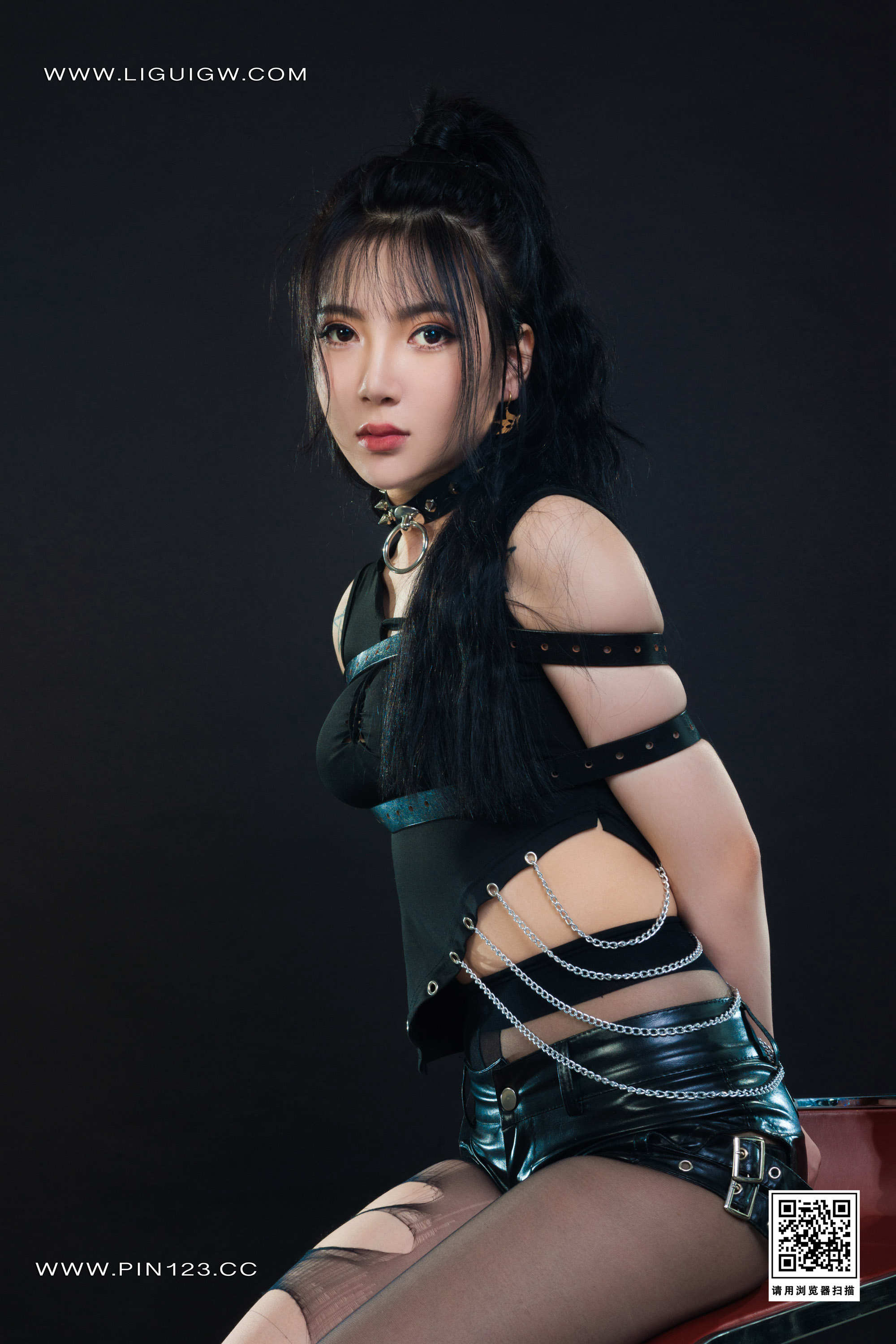 Chinese lady bondage 533