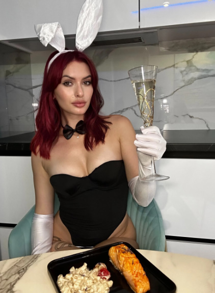 happy day of love and friendship