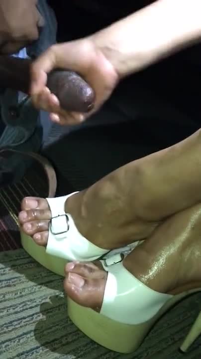 Shoe and foot fetish