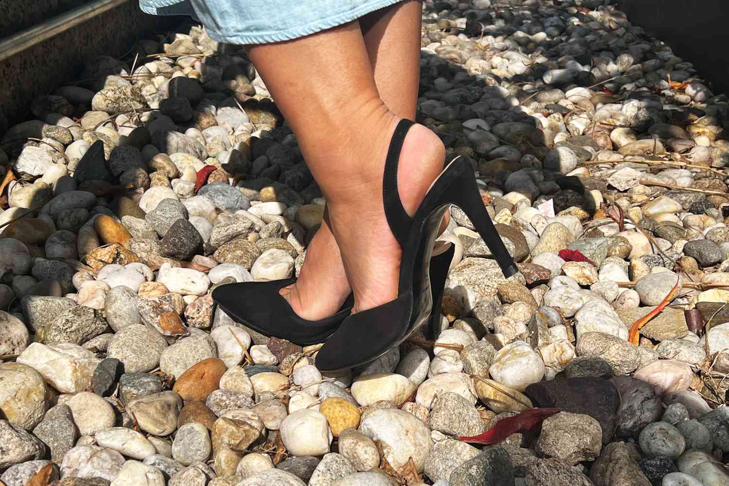 Shoe and foot fetish