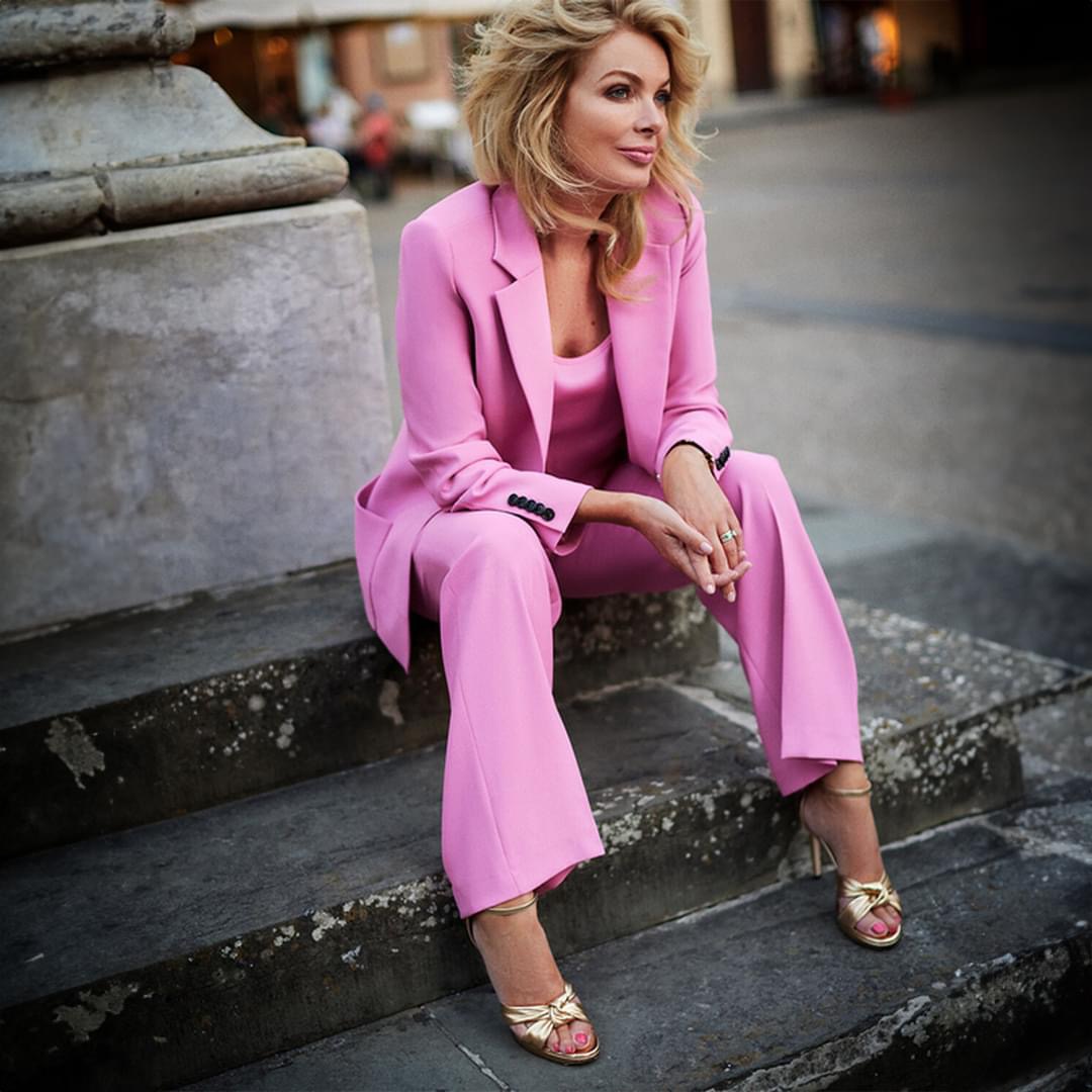 Shoe and foot fetish