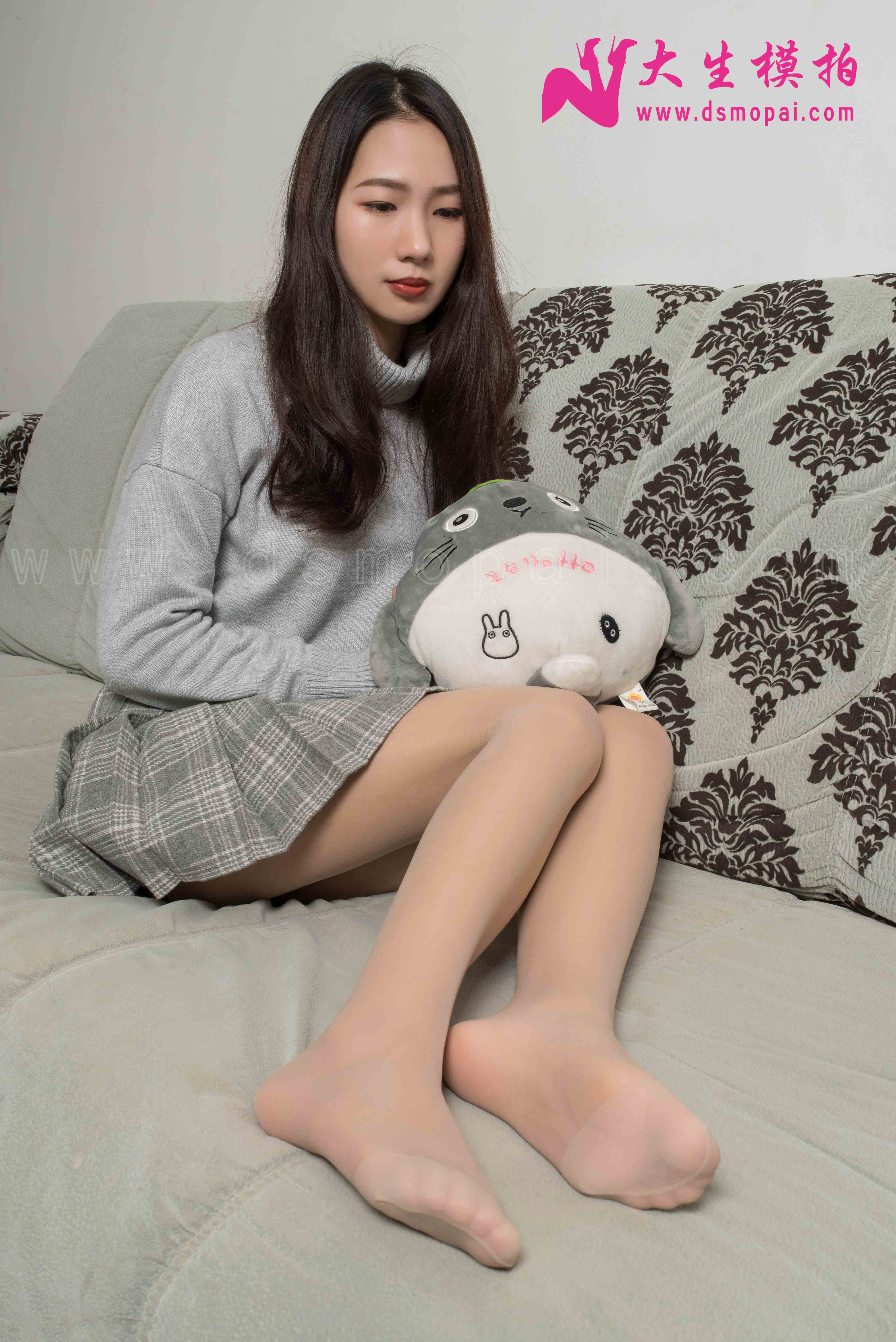 China Beauty Legs and feet 843