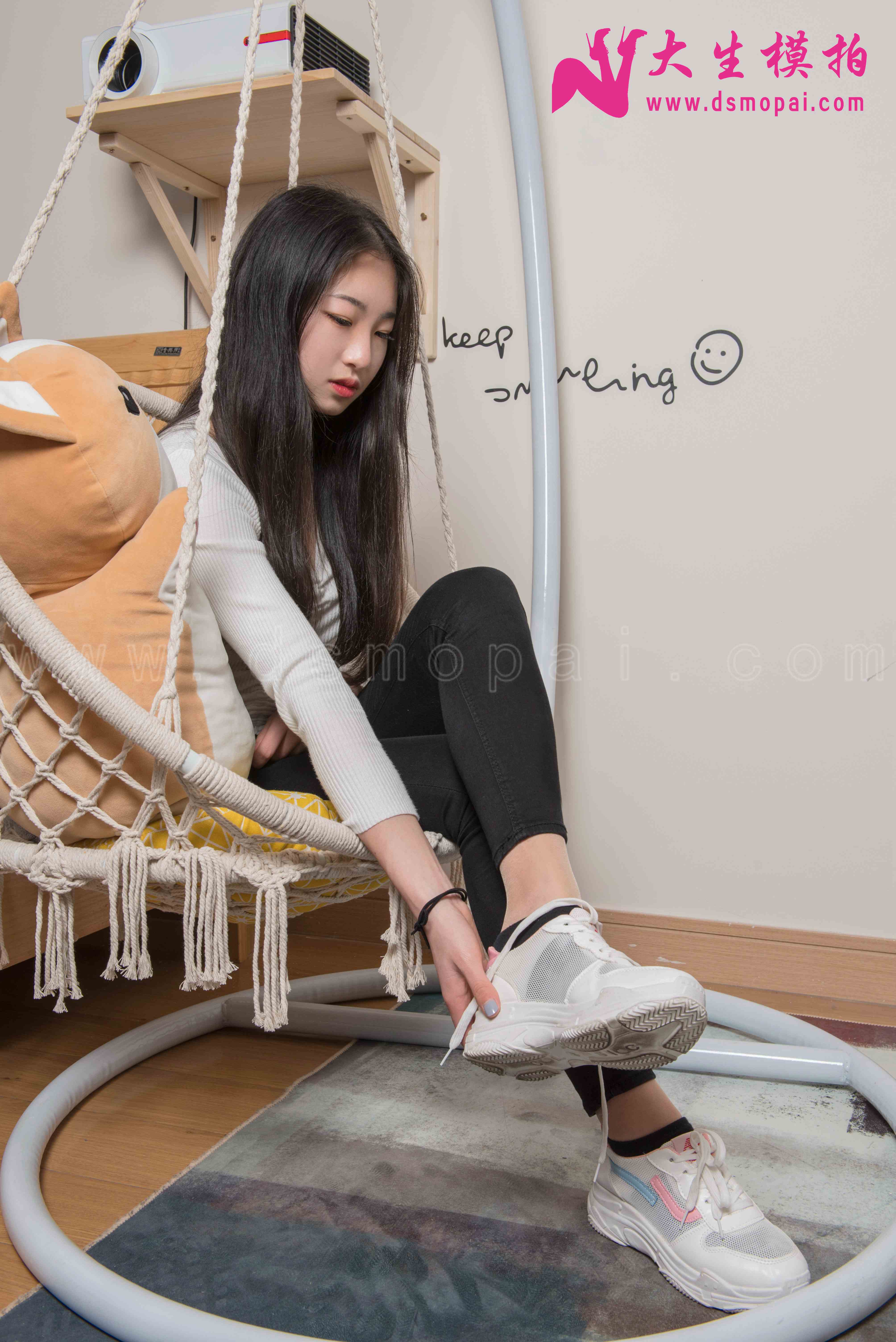 China Beauty Legs and feet 849