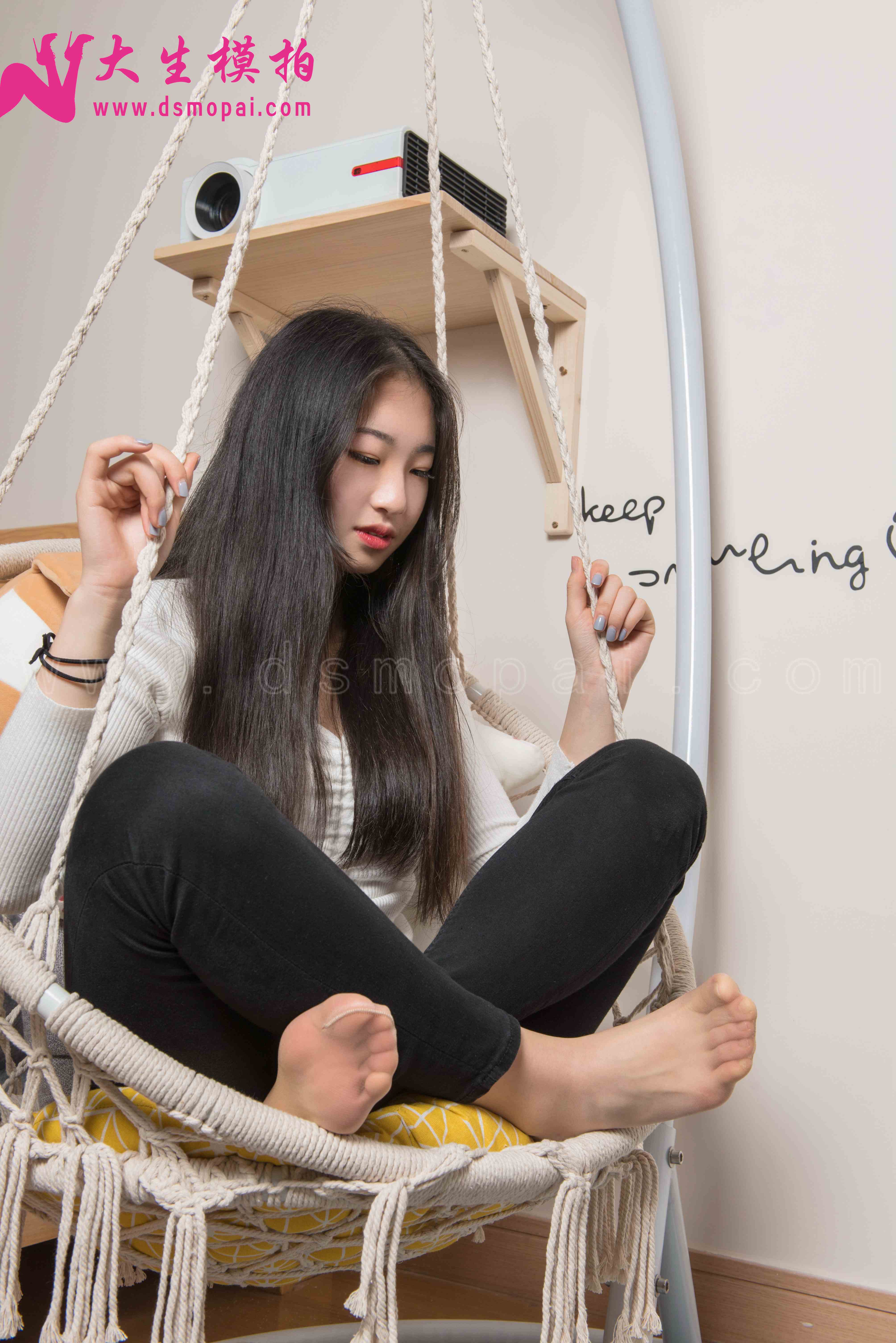 China Beauty Legs and feet 849