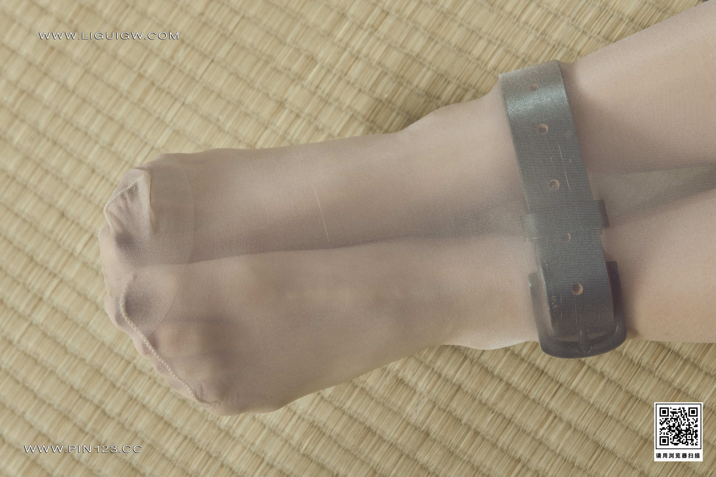 Chinese lady bondage 540