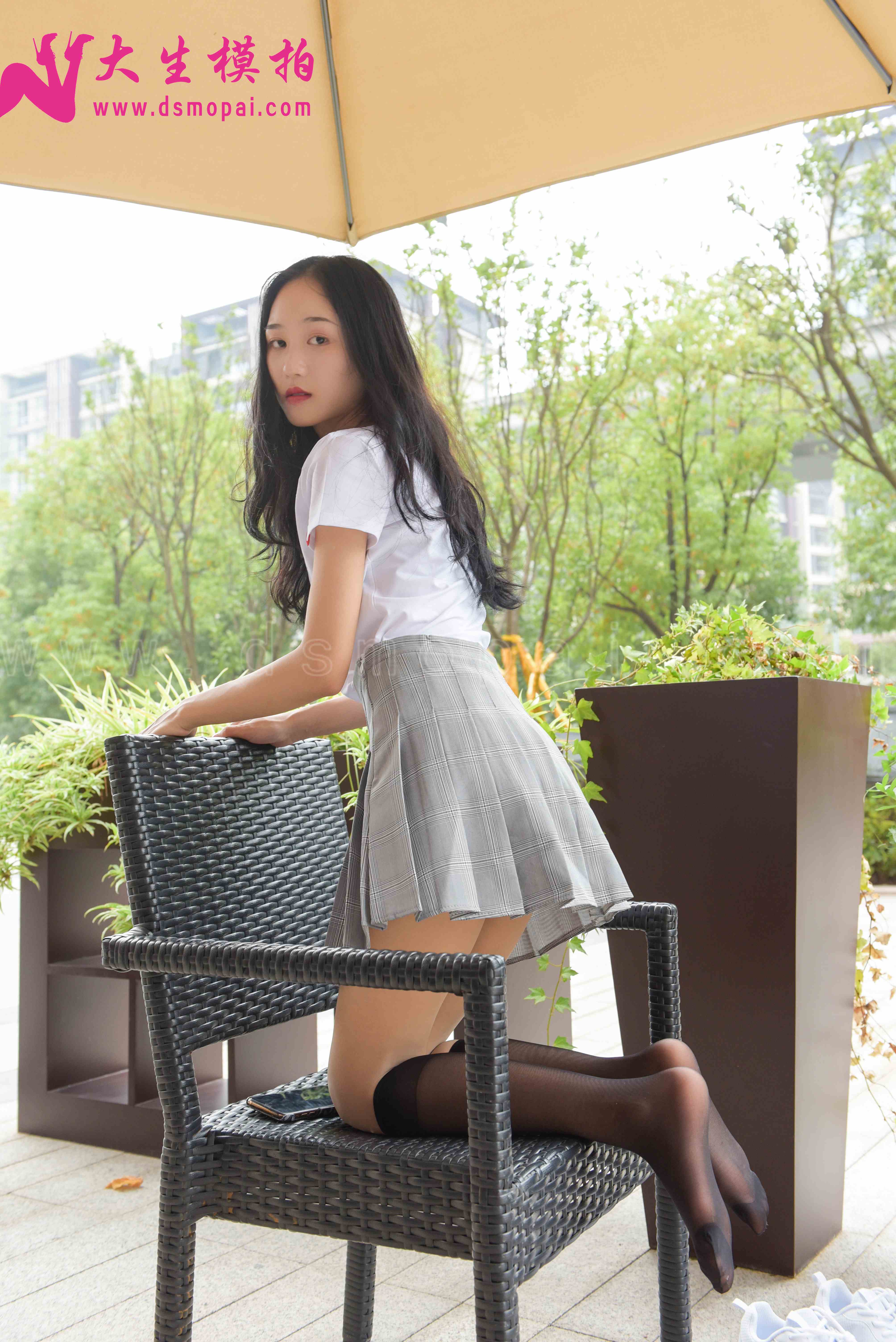 China Beauty Legs and feet 858