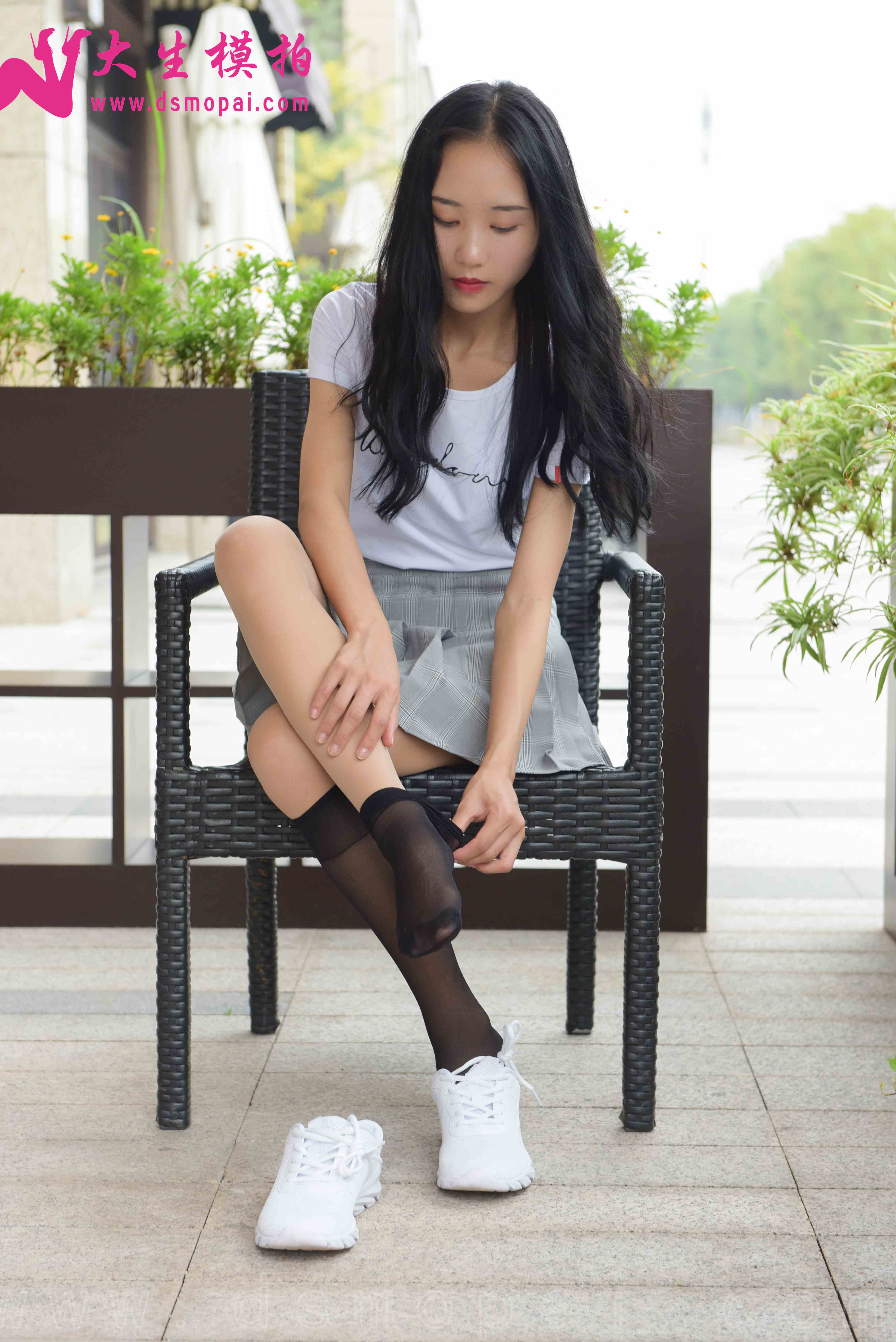 China Beauty Legs and feet 858