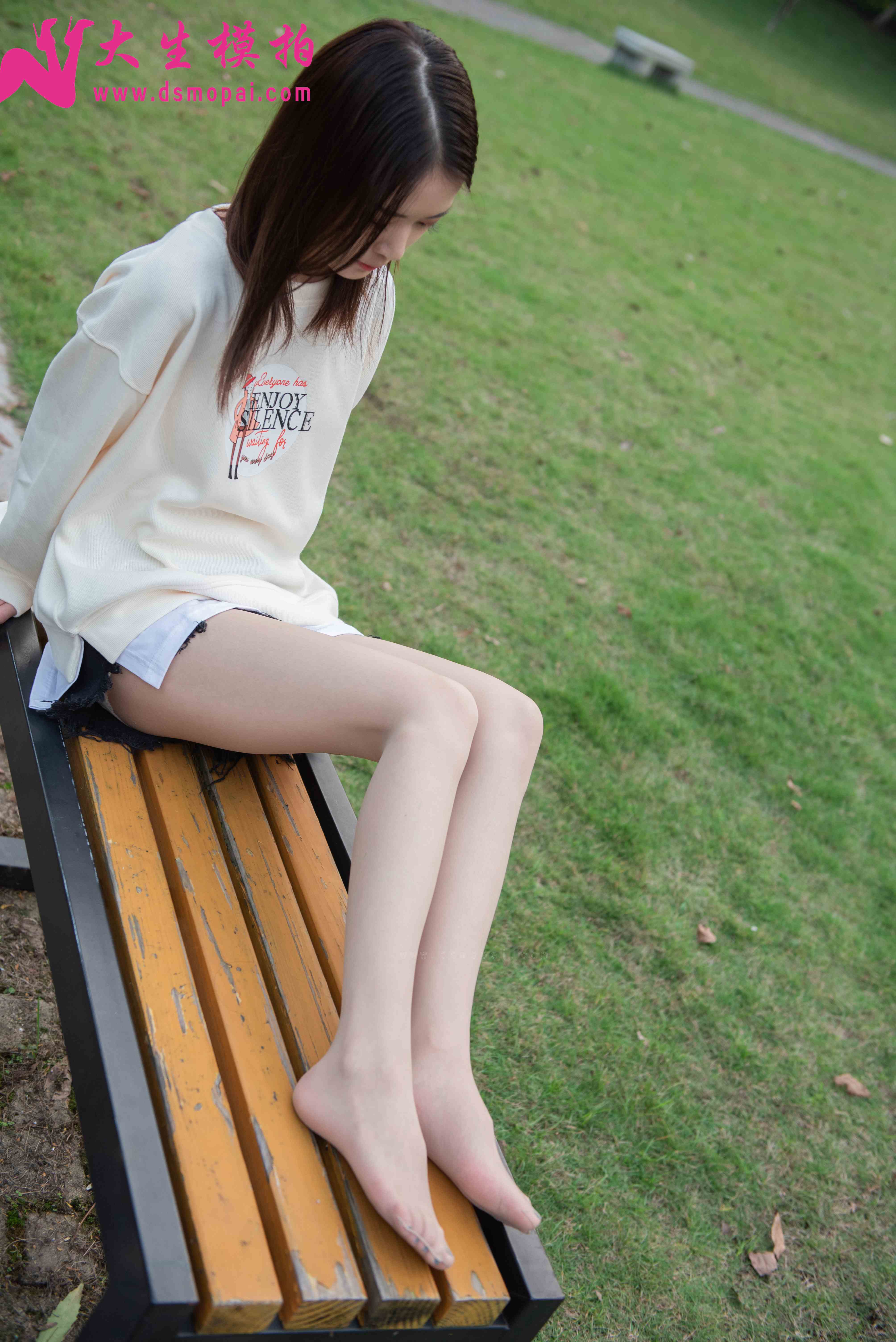 China Beauty Legs and feet 866