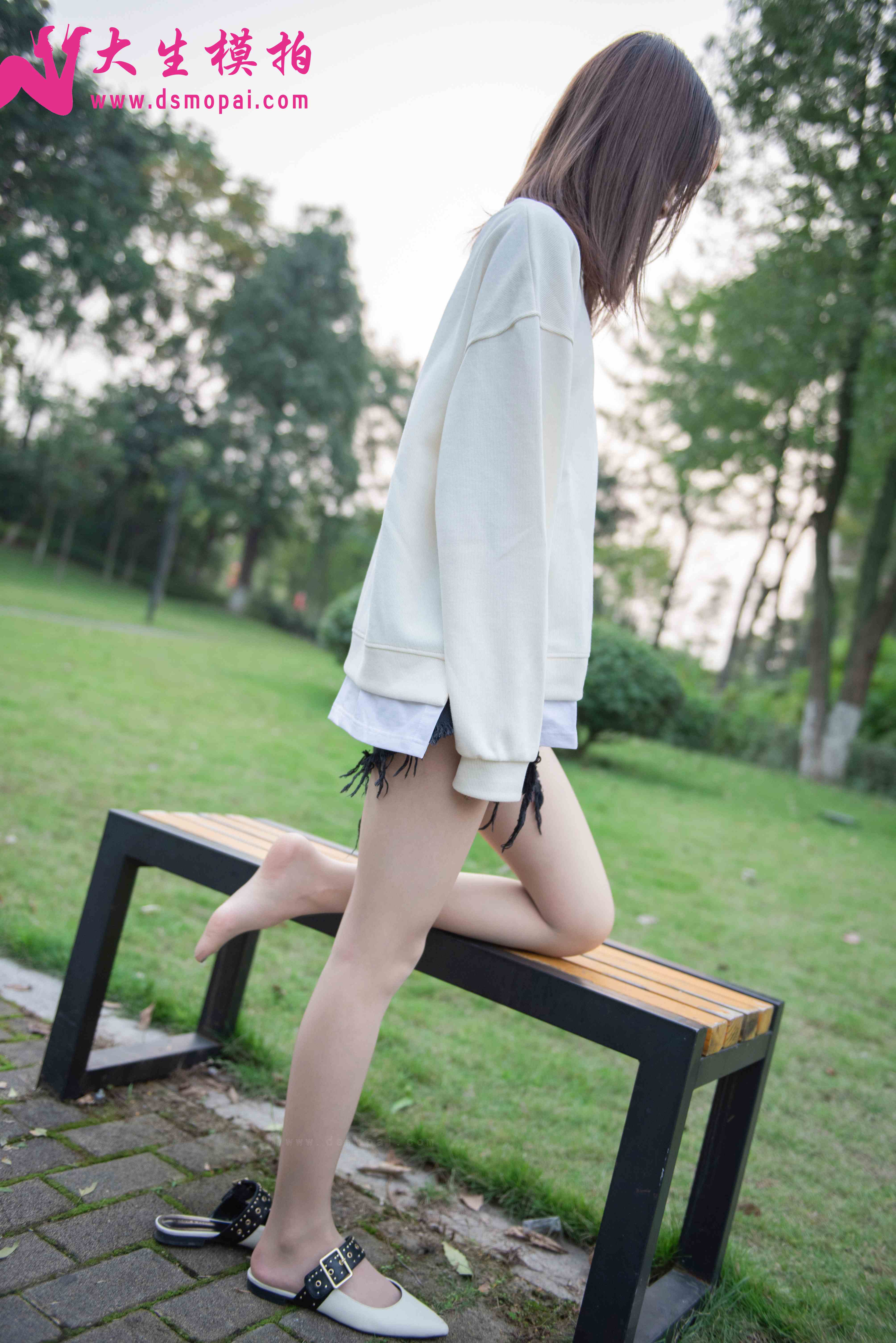 China Beauty Legs and feet 866