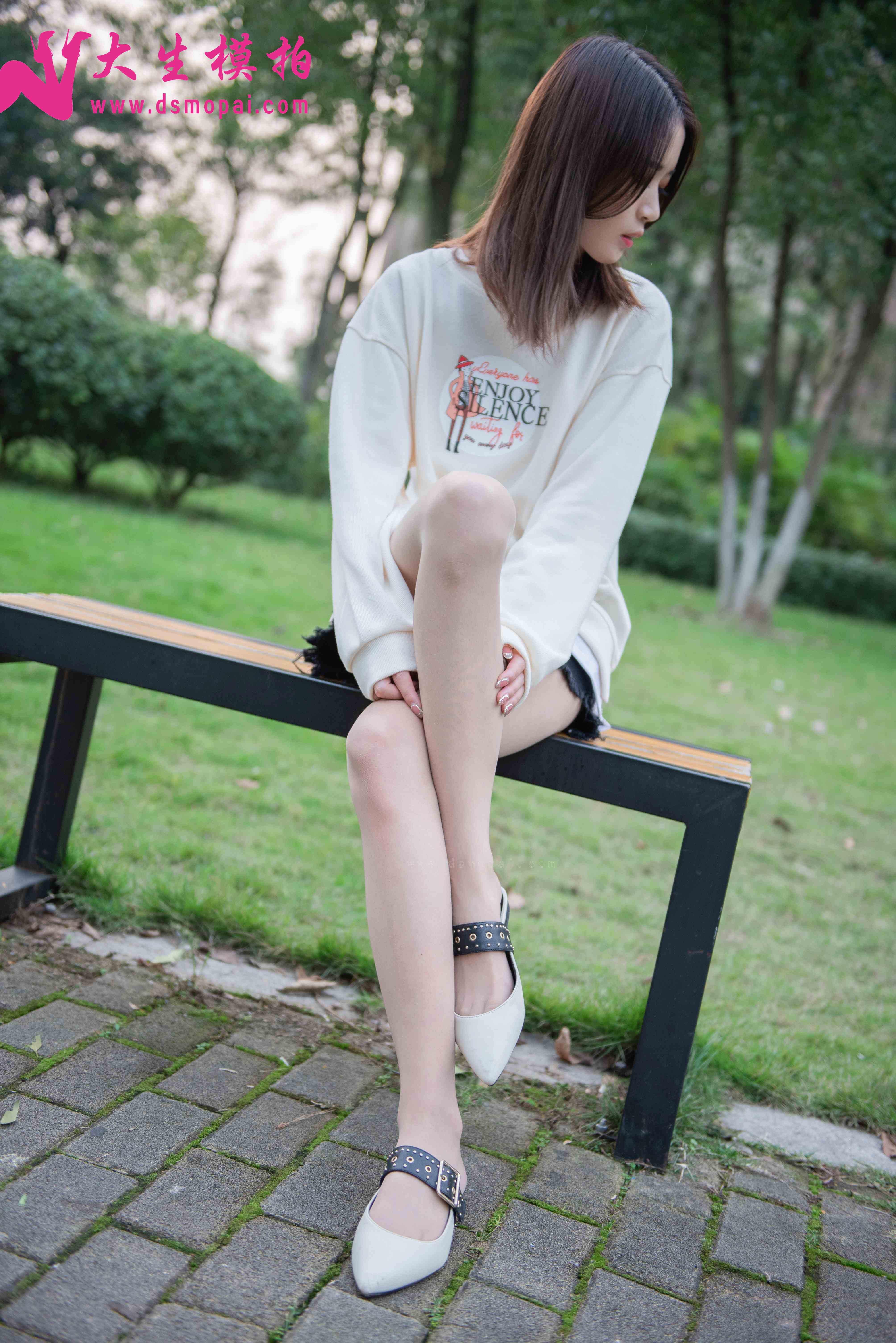 China Beauty Legs and feet 866