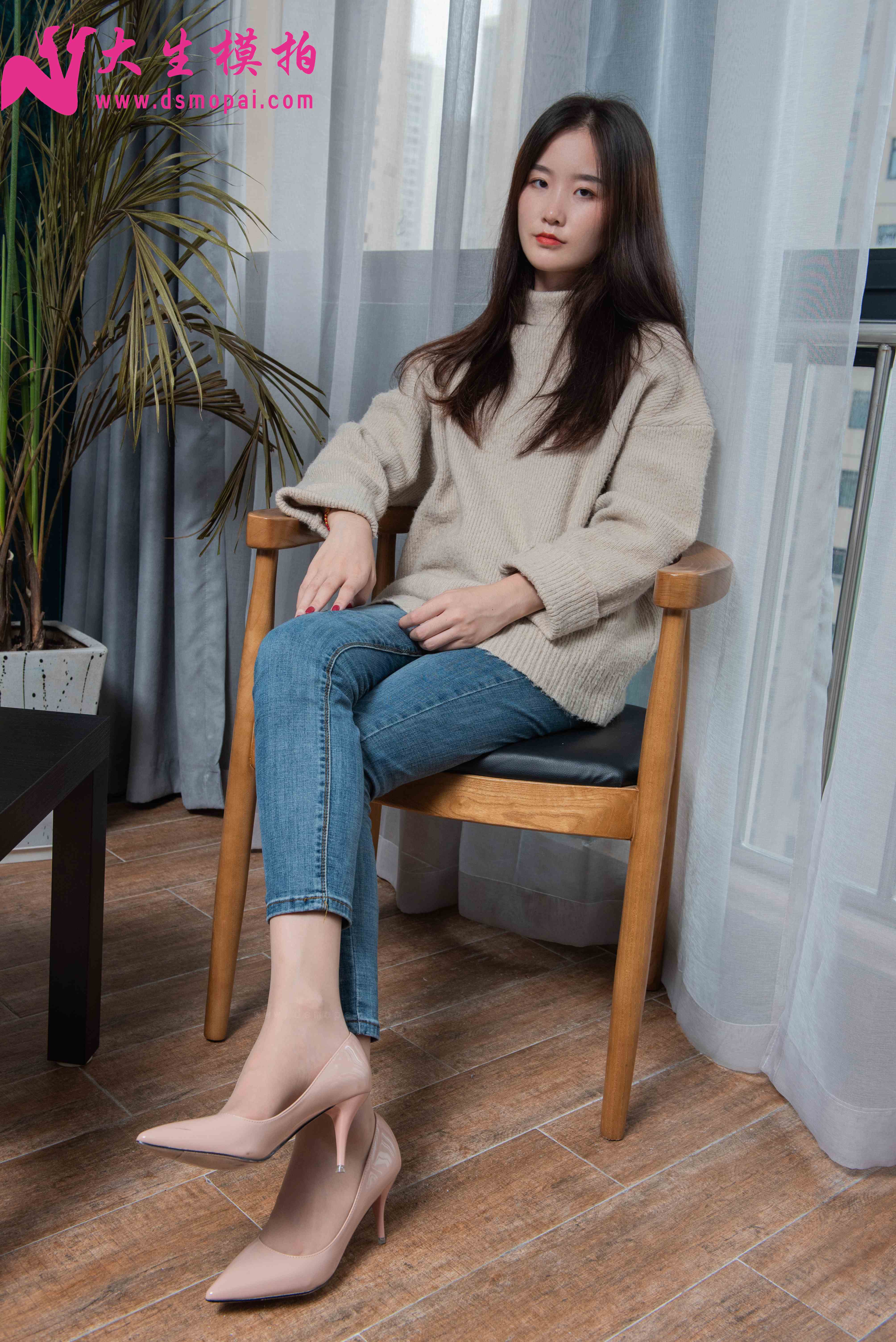 China Beauty Legs and feet 867