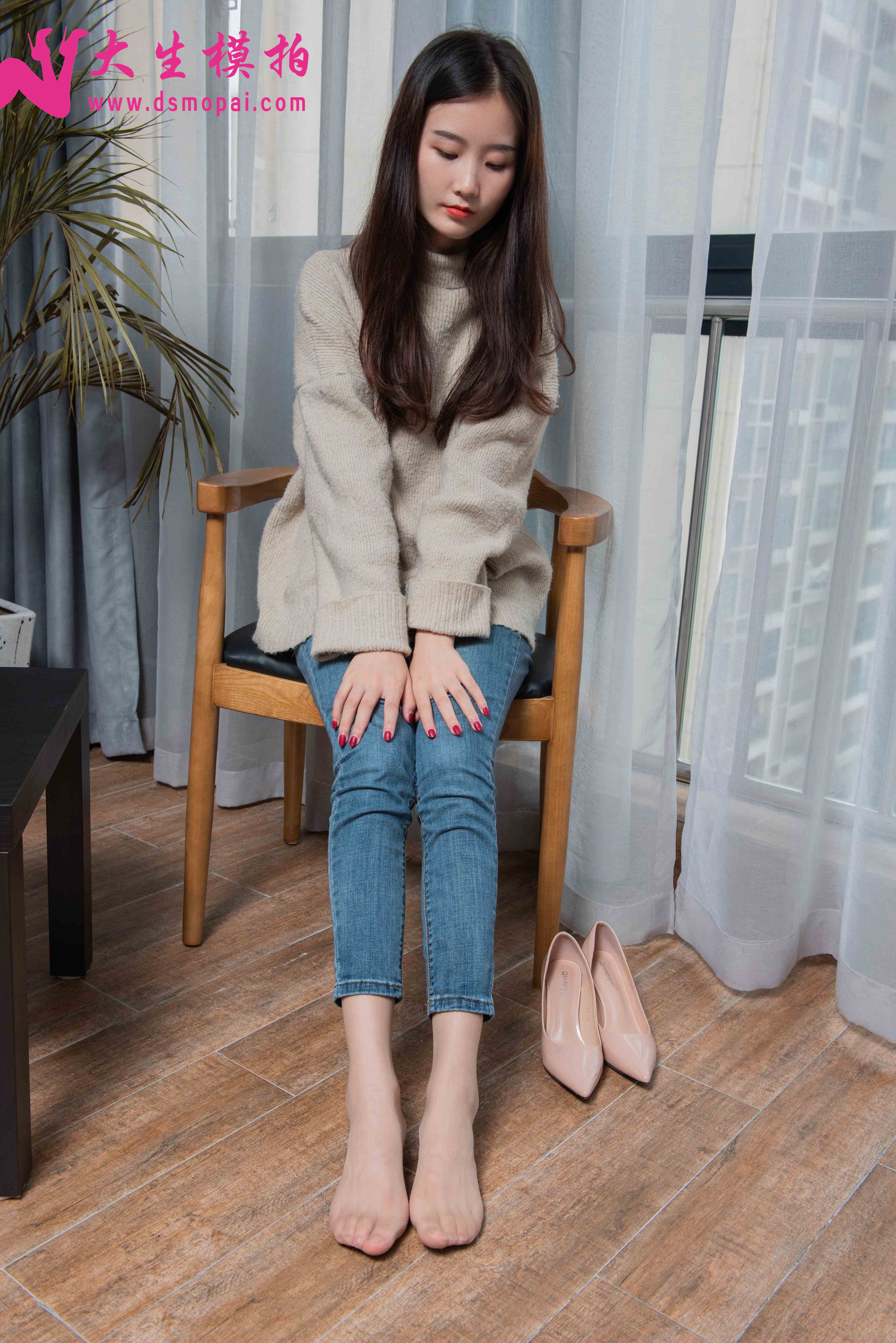 China Beauty Legs and feet 867