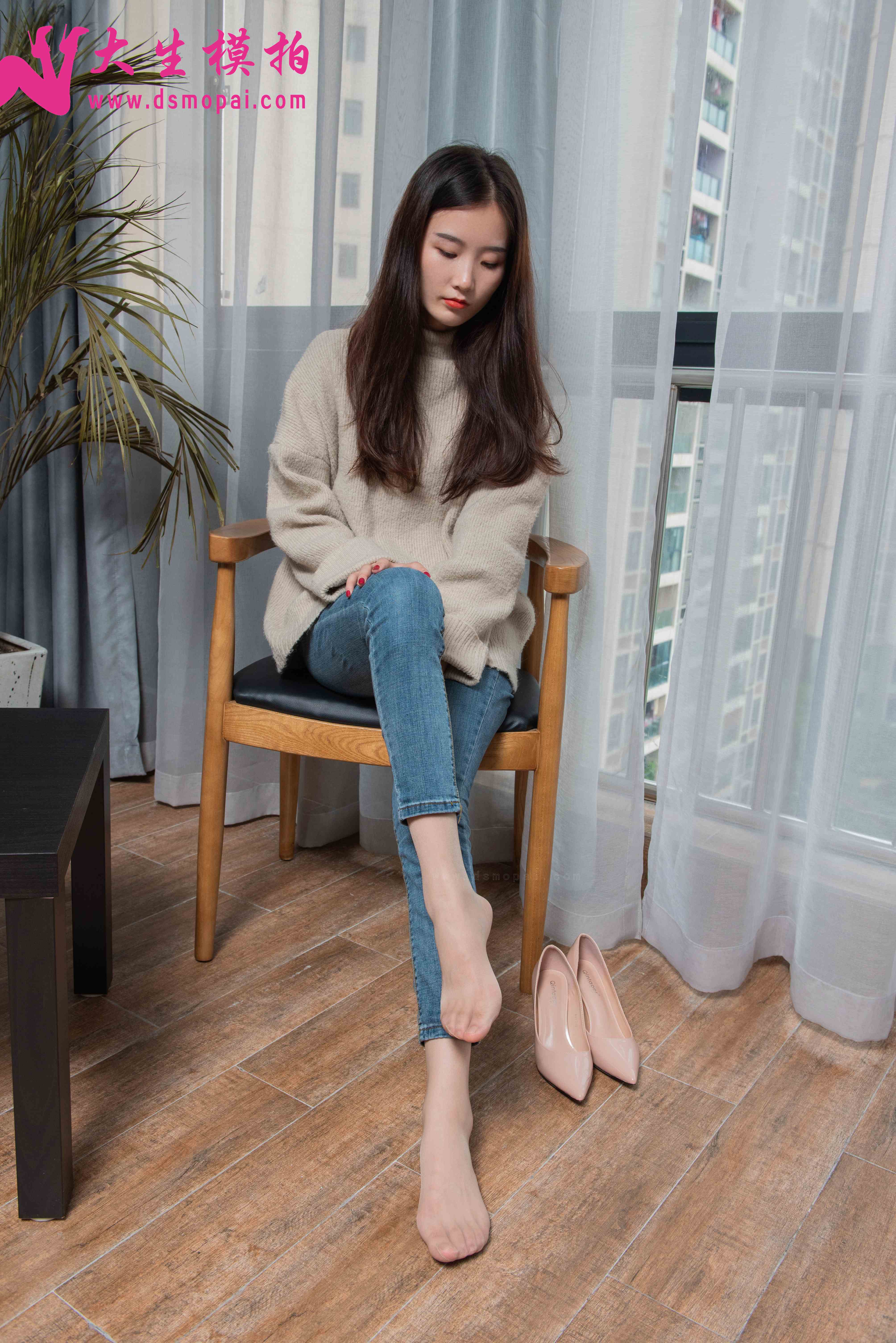 China Beauty Legs and feet 867