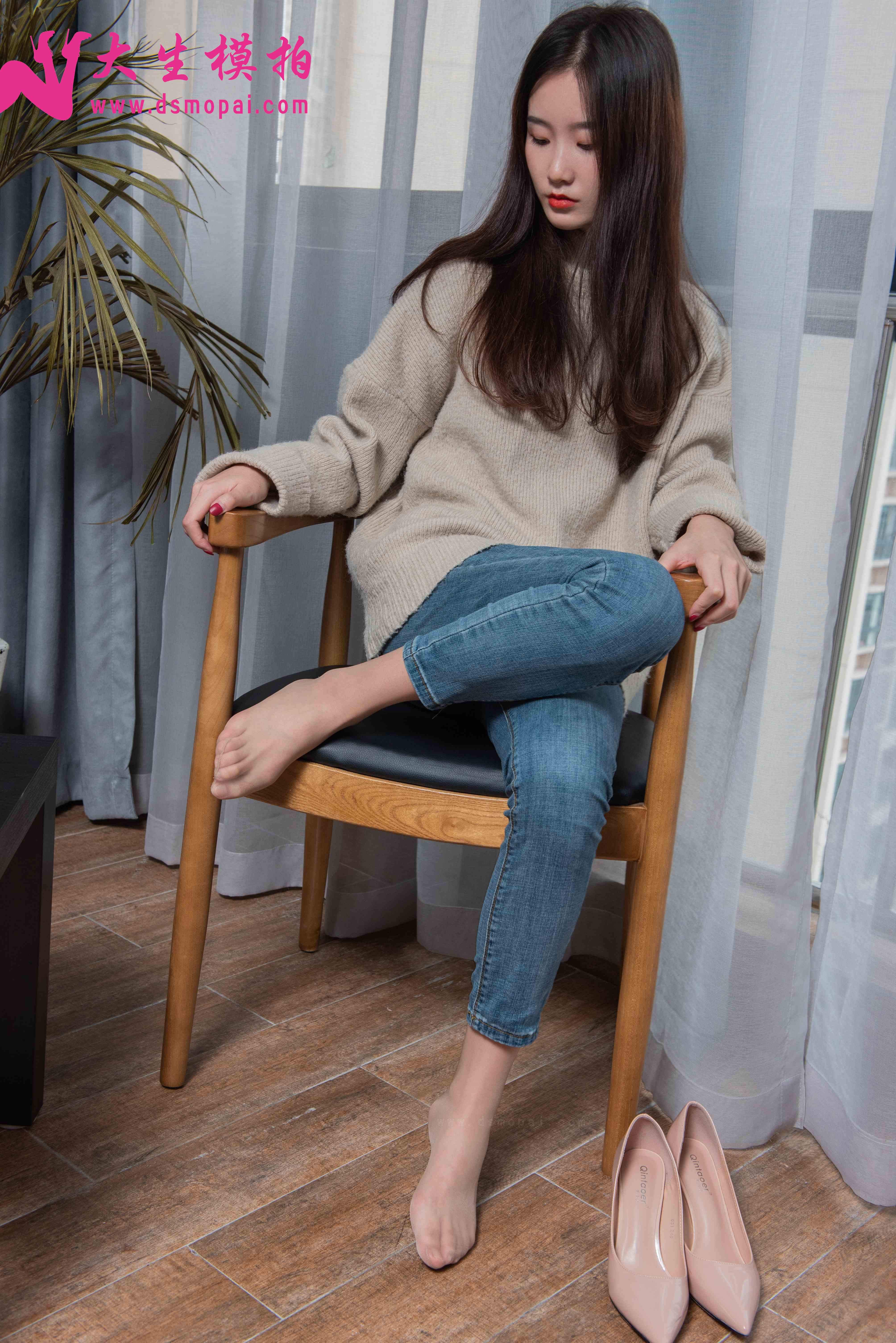 China Beauty Legs and feet 867