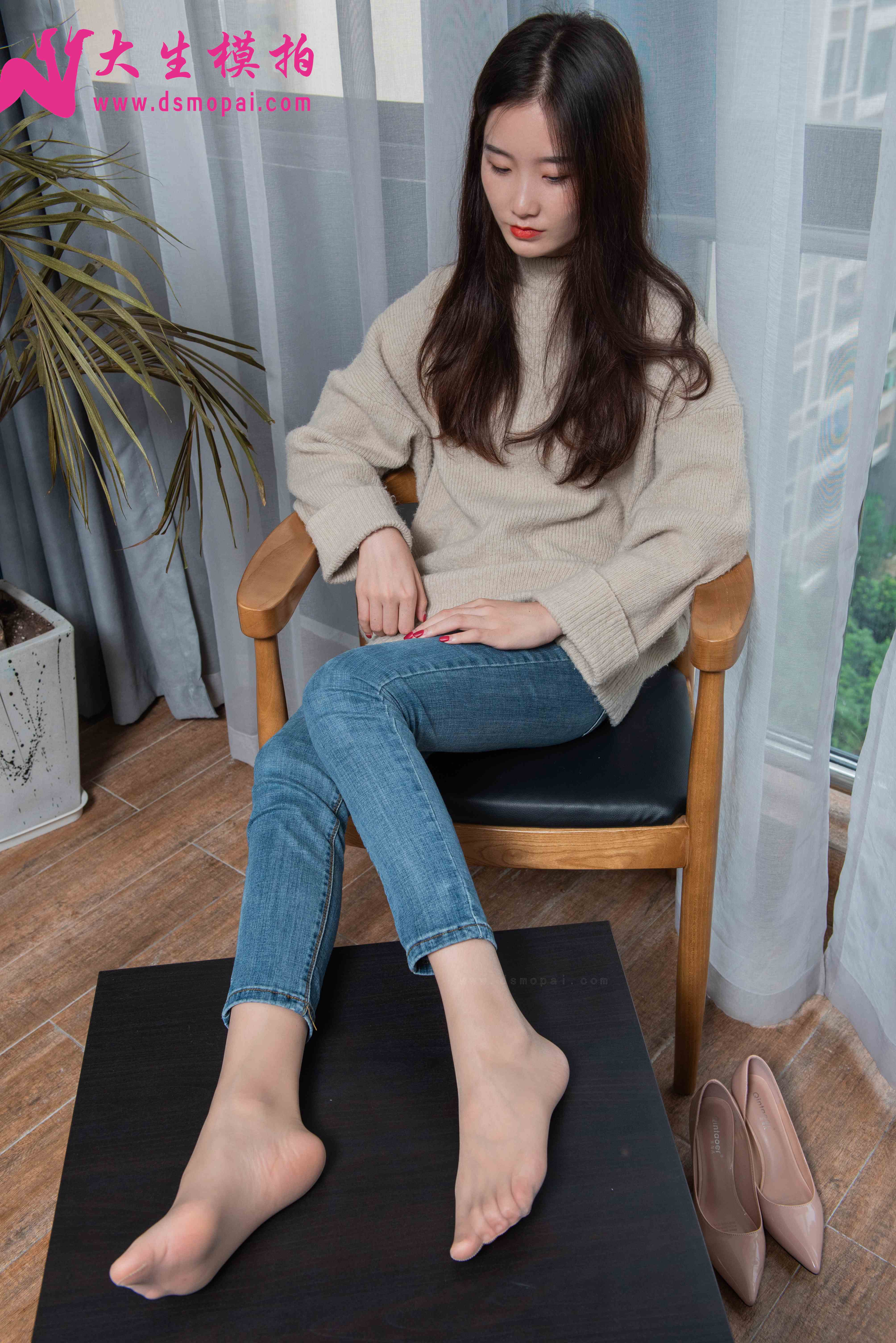 China Beauty Legs and feet 867