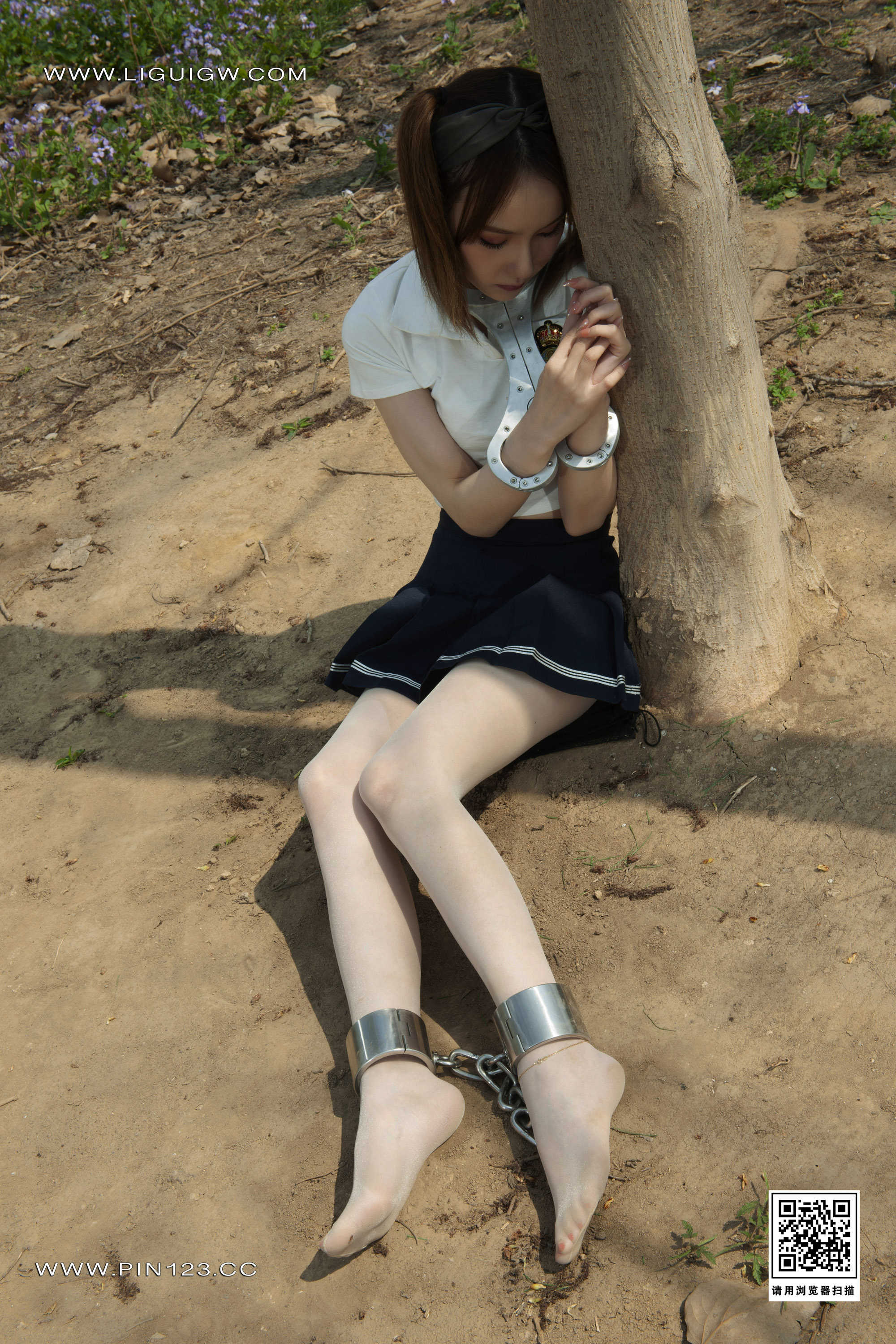 Chinese lady bondage 542-2