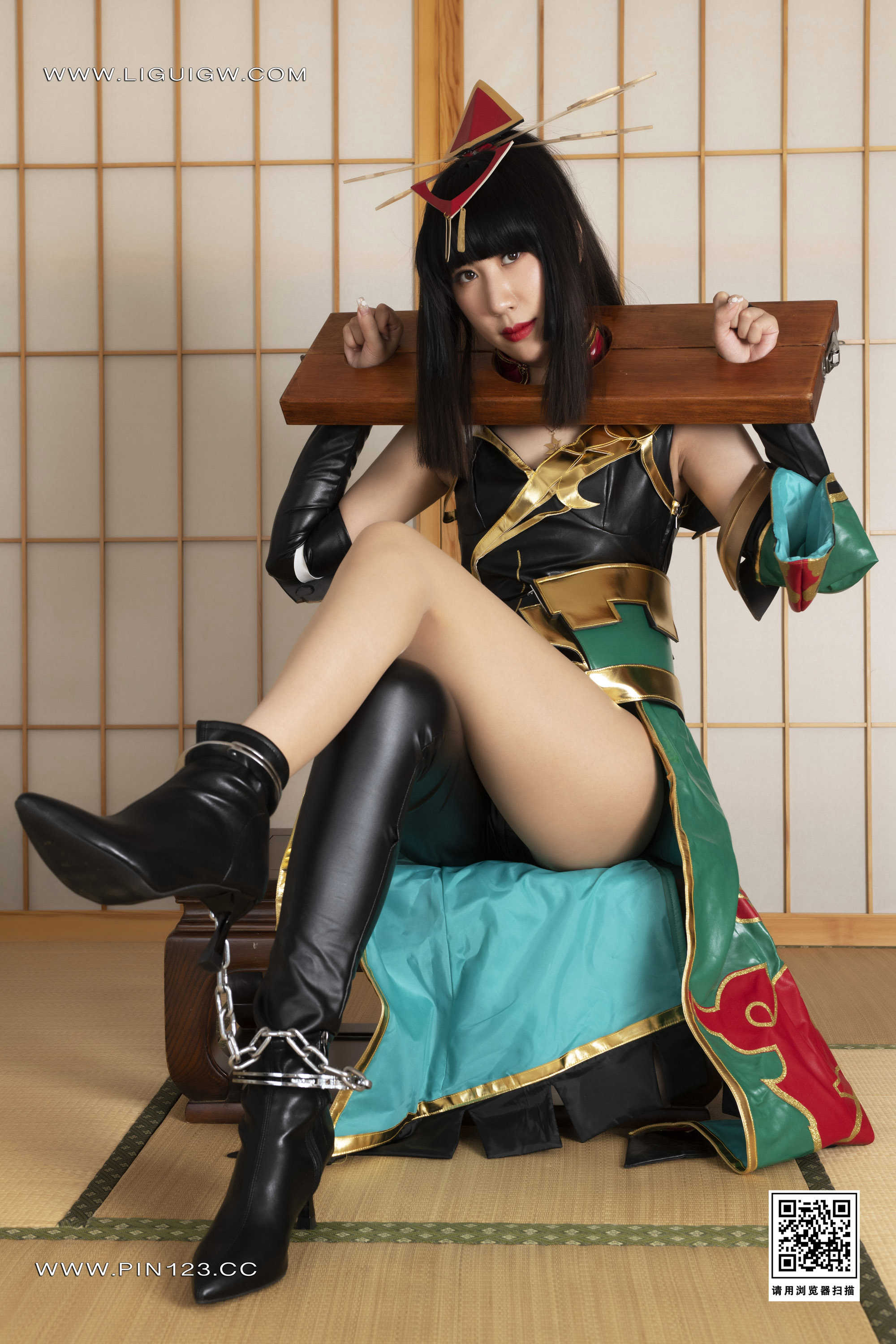 Chinese lady bondage 546