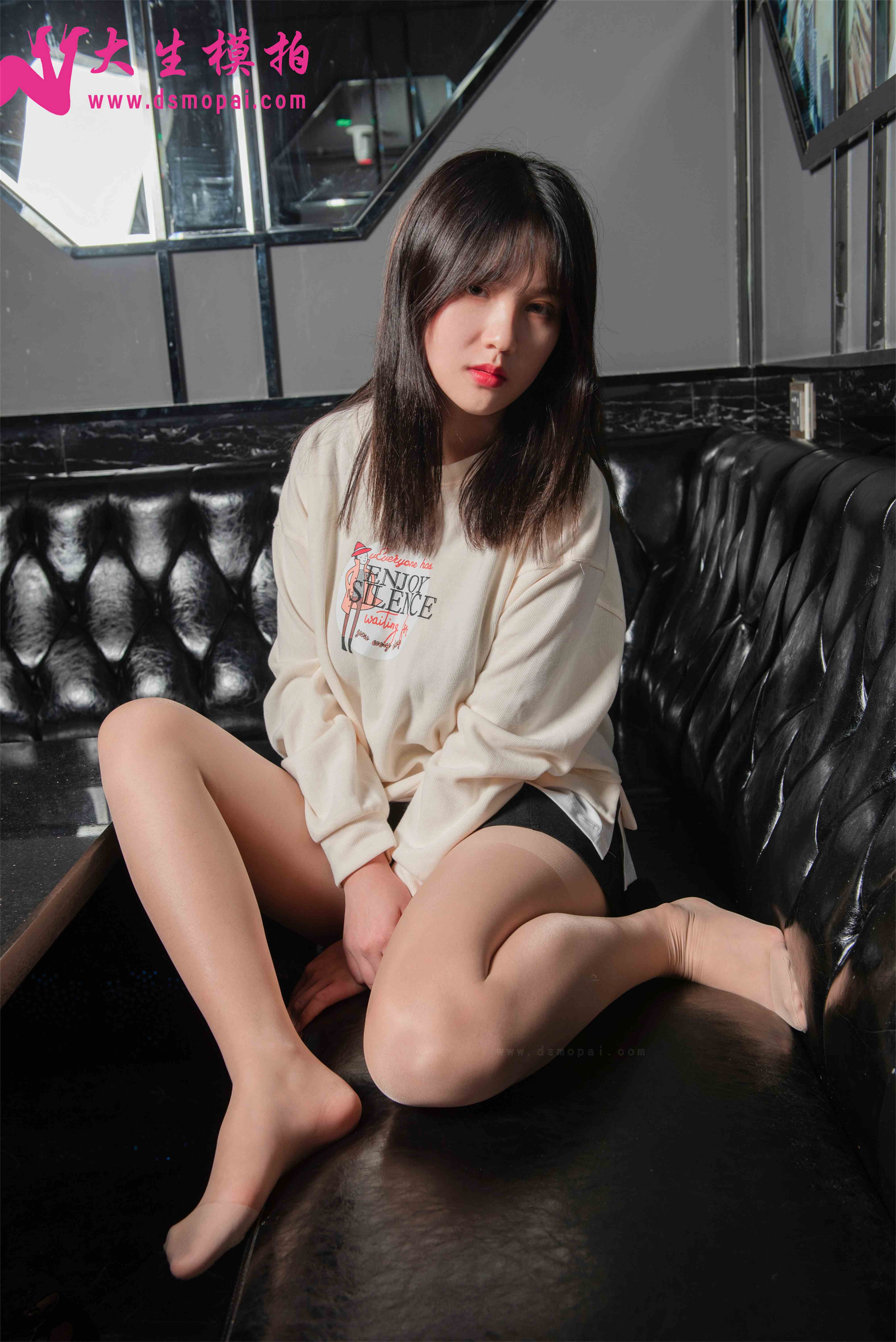 China Beauty Legs and feet 872