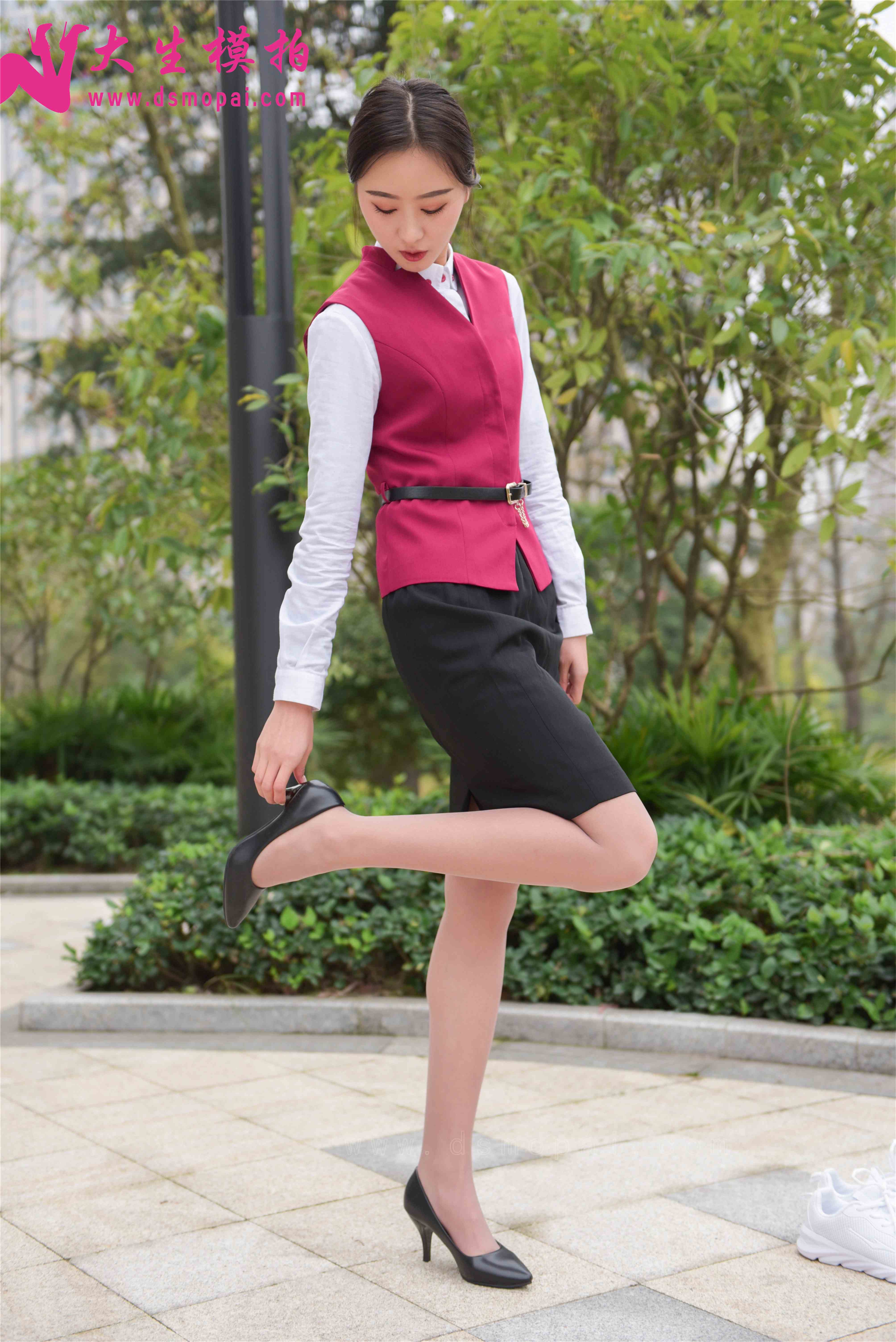 China Beauty Legs and feet 877