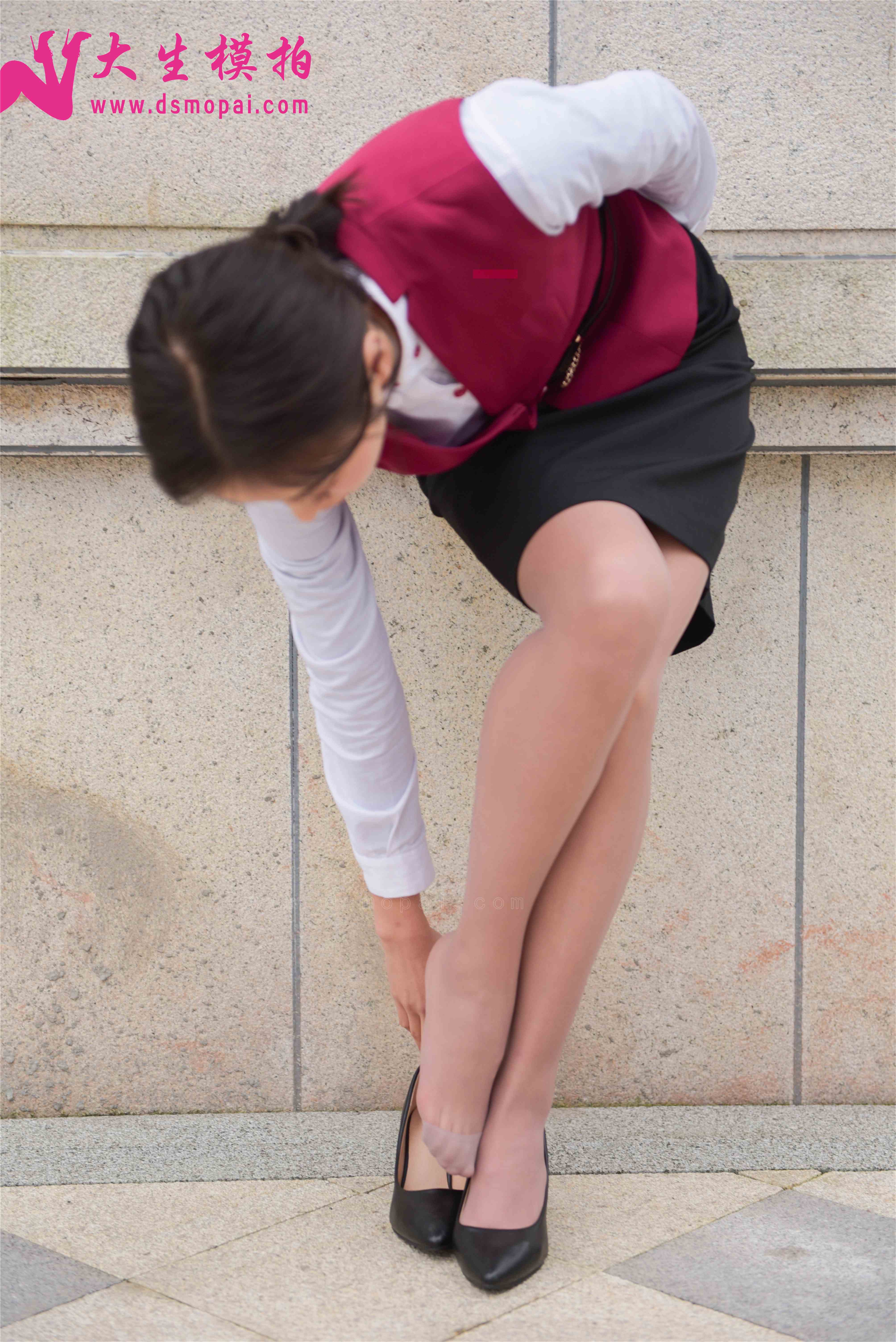 China Beauty Legs and feet 877