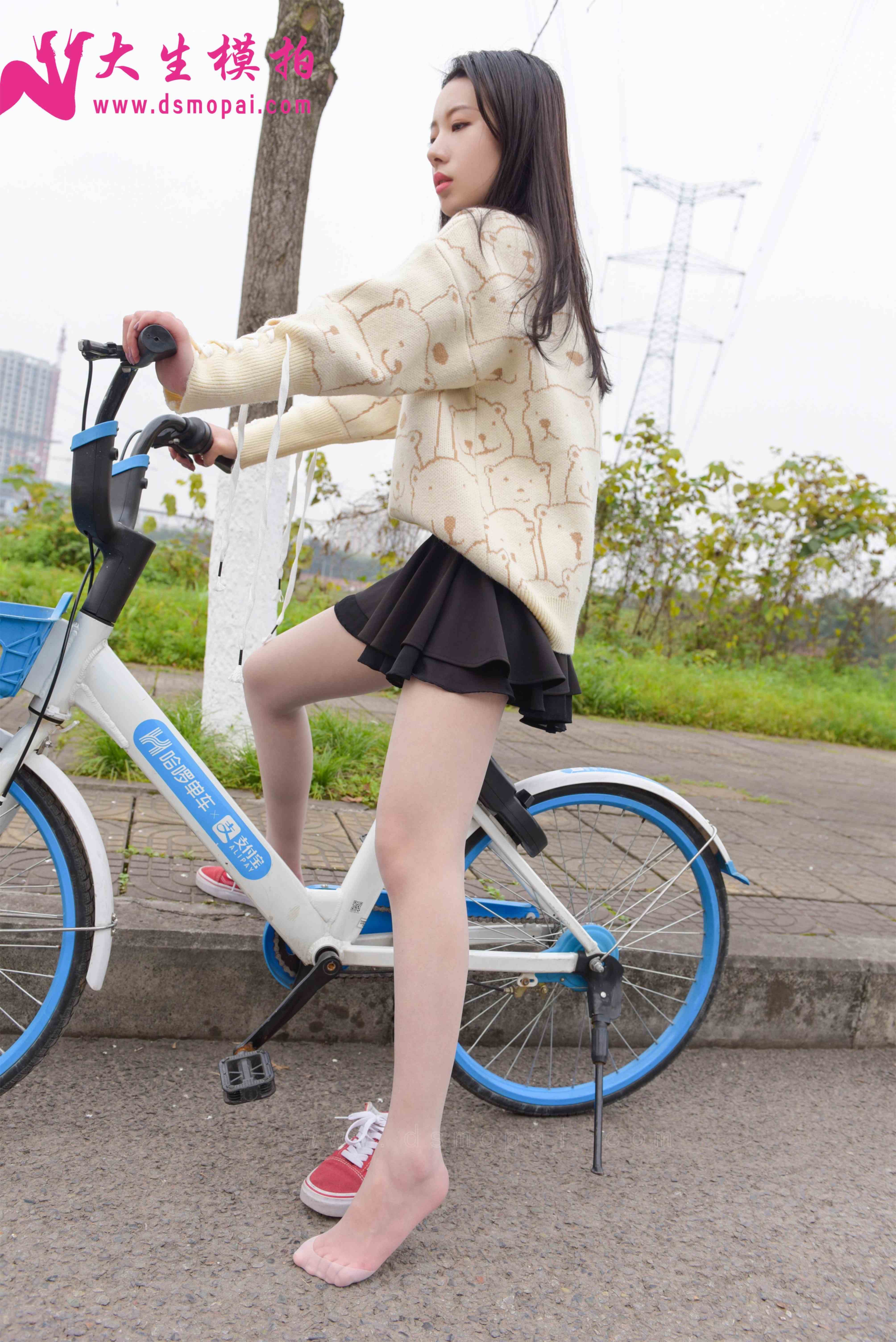 China Beauty Legs and feet 881