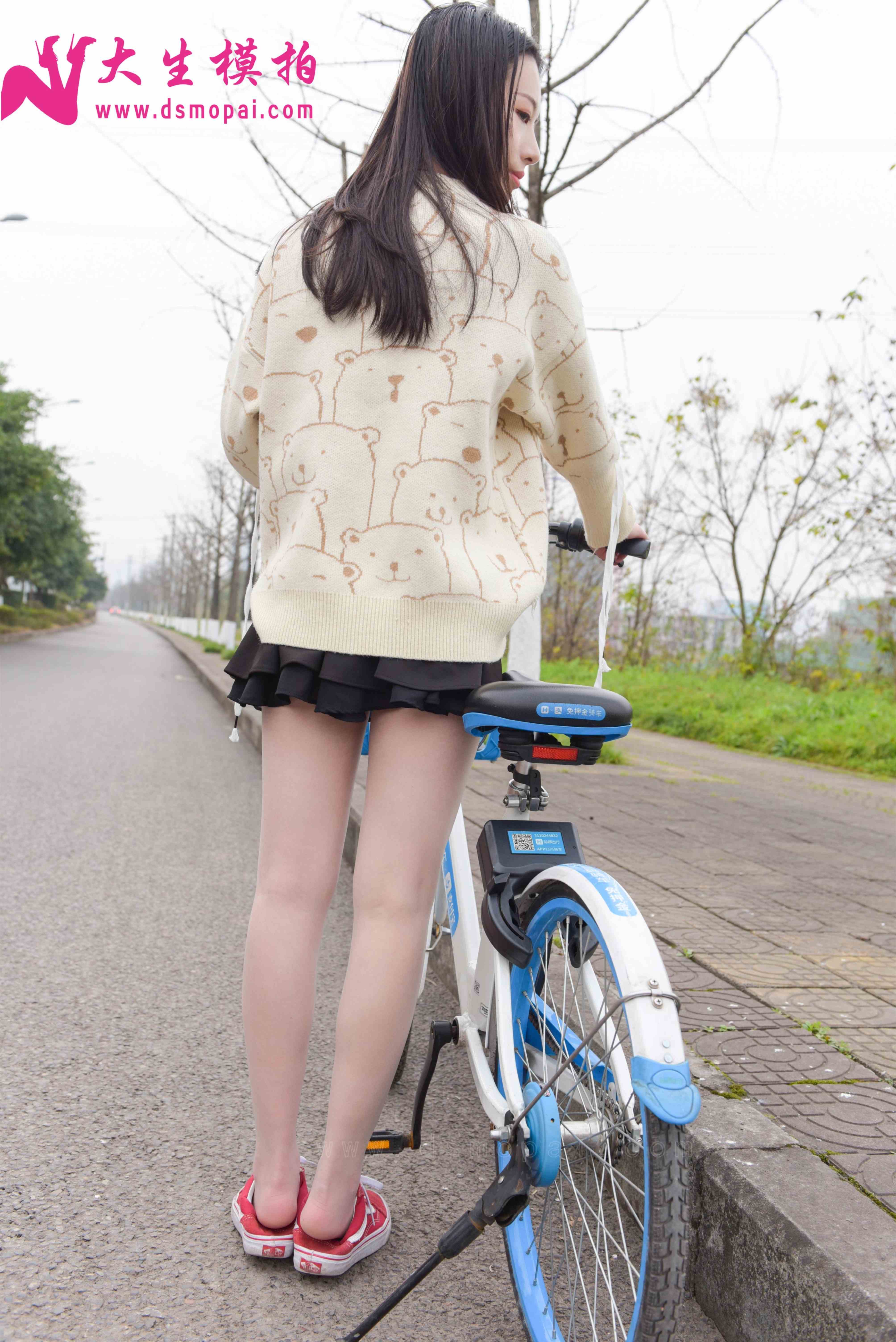 China Beauty Legs and feet 881