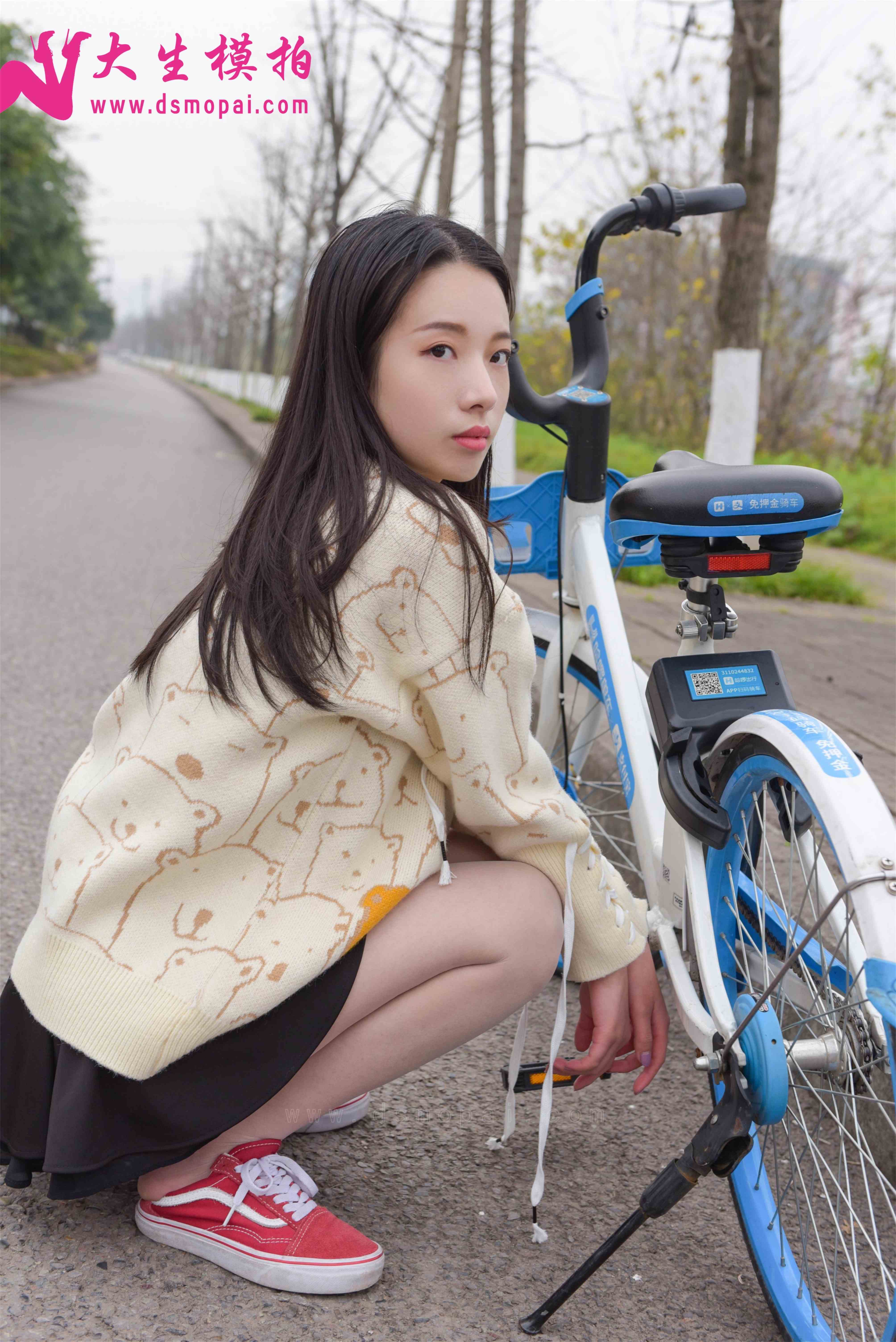 China Beauty Legs and feet 881